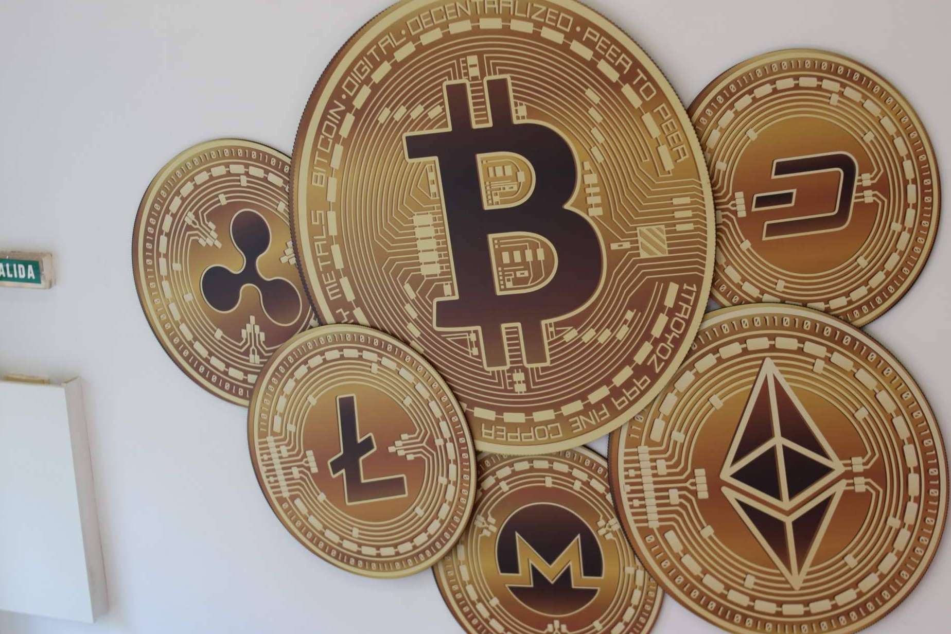 Mineros de Criptomonedas ofrece equipos para minar criptomonedas