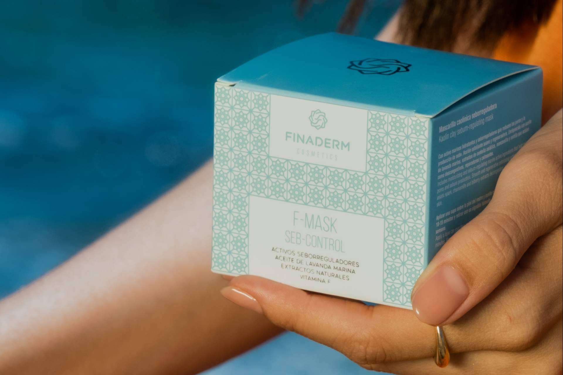 Finaderm Cosmetics explica cómo tratar de manera óptima las pieles grasas