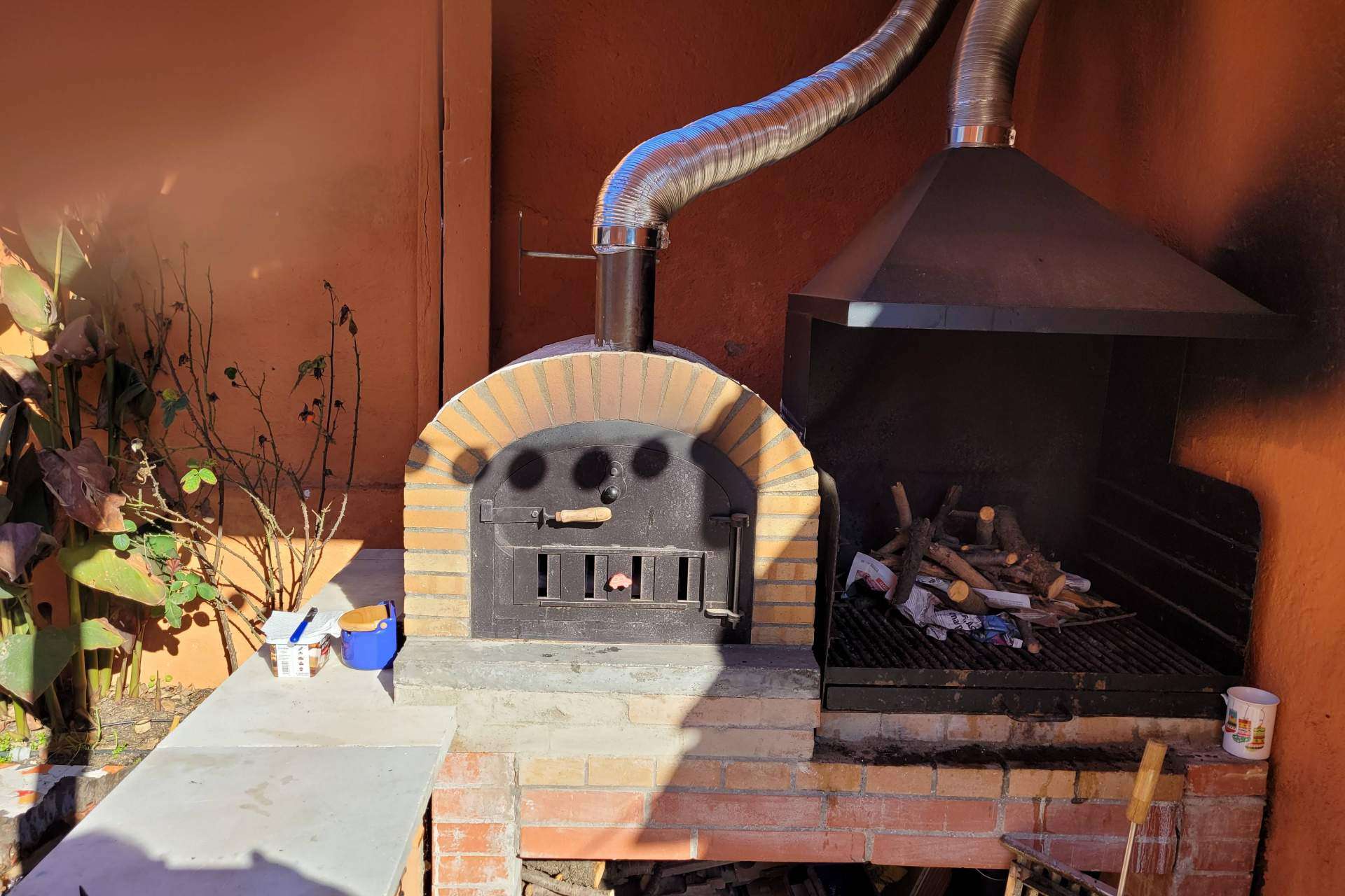 Los beneficios de cocinar en hornos de leña, por Gaudir amb Foc