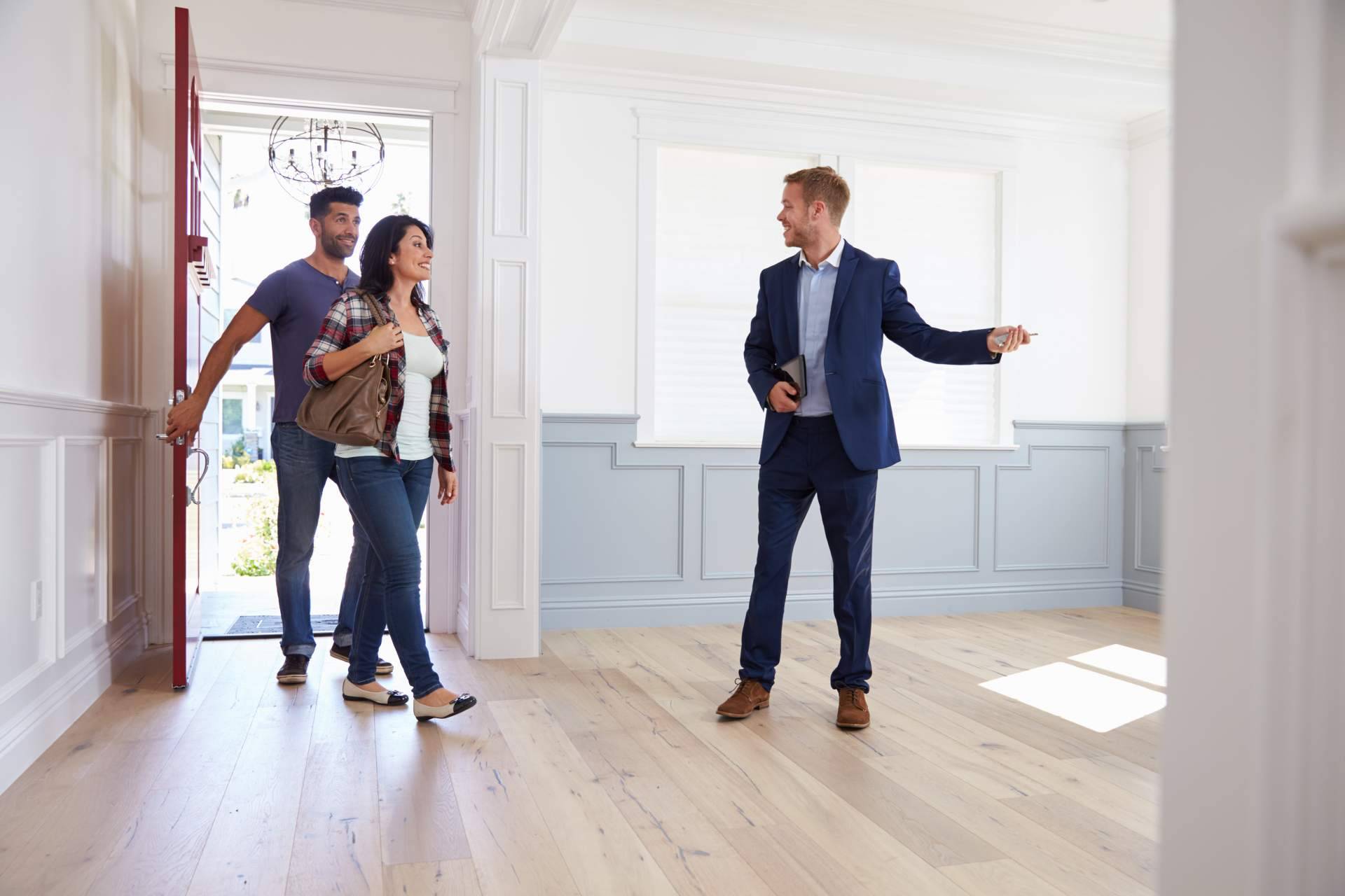 Inmohunter lanza 50 ofertas de empleo en España para seleccionar a más de 500 agentes inmobiliarios