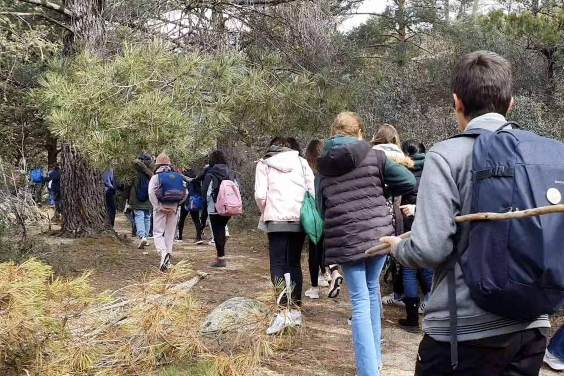 Las actividades al aire libre permiten prevenir el sedentarismo en adolescentes, por MADRIDAVENTOURS