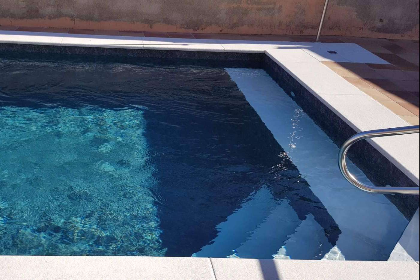 Esencial Pool y su sistema de calentamiento pasivo de la piscina