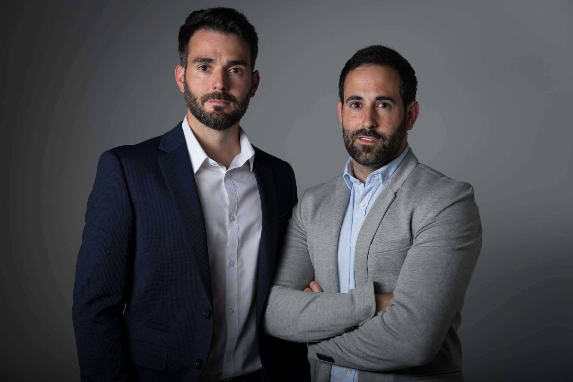 Como un gran éxito de ventas en Amazon en España y Estados Unidos se encuentra El Método RICO, una guía de finanzas personales
