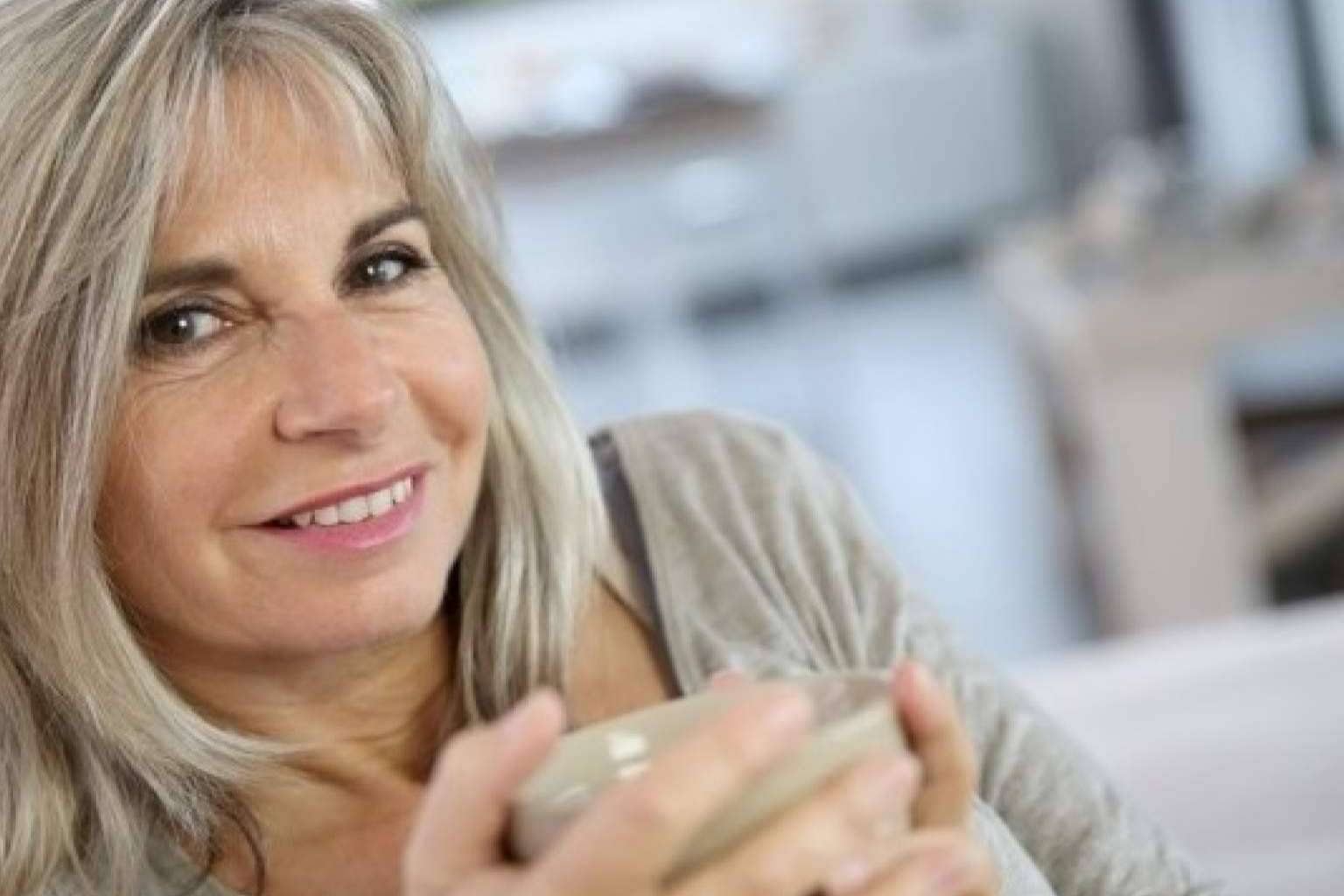 Dependiendo de su gravedad, la alopecia o pérdida del cabello puede ocasionar efectos negativos en la salud emocional y es un problema que afecta a muchas personas