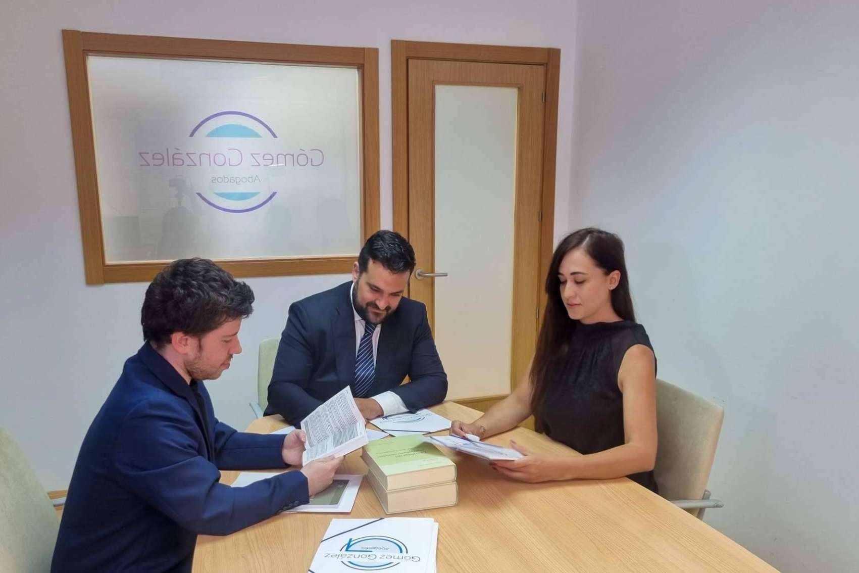 ¿En qué consiste el desahucio express?, por DABOGADOS
