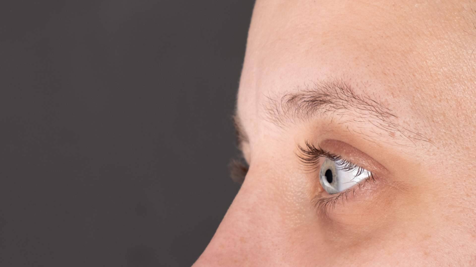 Los trasplantes de cejas con el método Zafiro de Élite Capilar