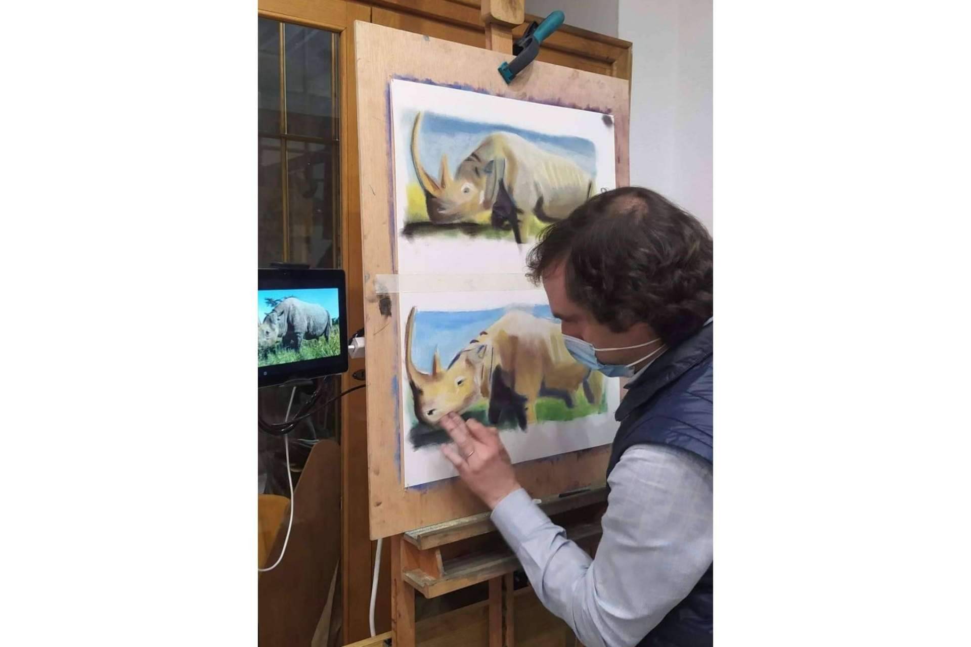 Estudio Ilógico convierte a los estudiantes en profesionales de la pintura y el dibujo