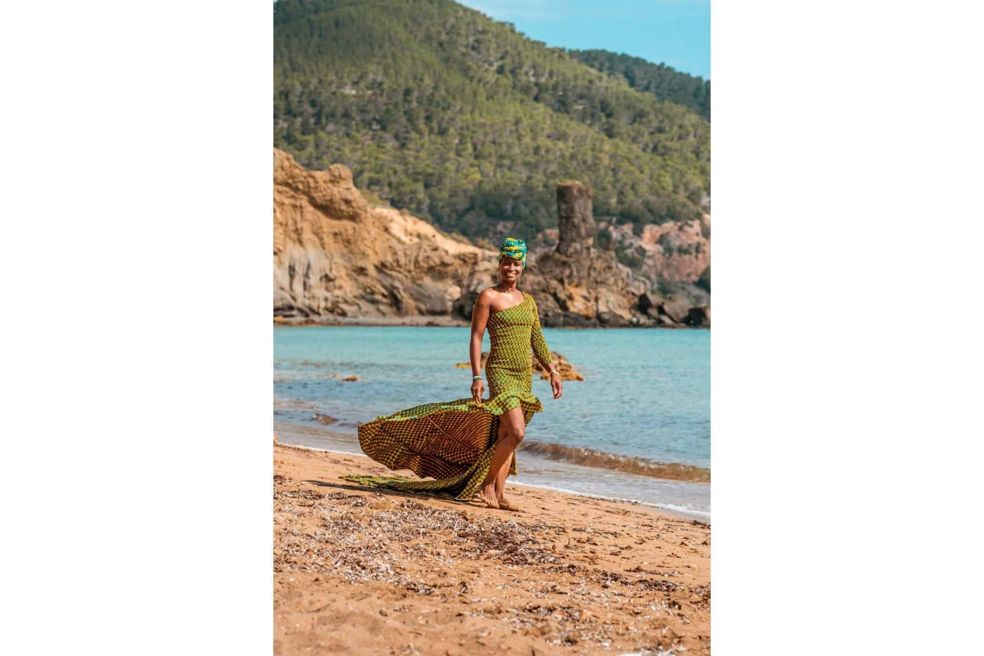 Queen Titíne empodera el concepto de moda africana