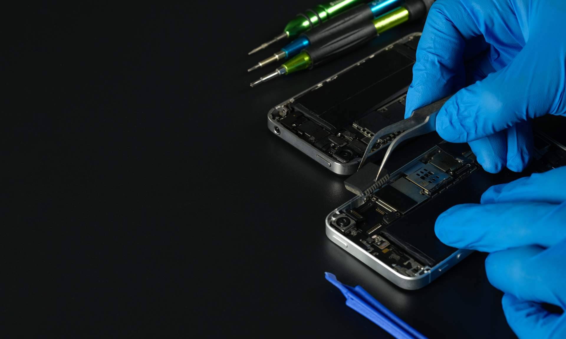 ¿Es barato reparar iPhones?, por InforMovil 2.0