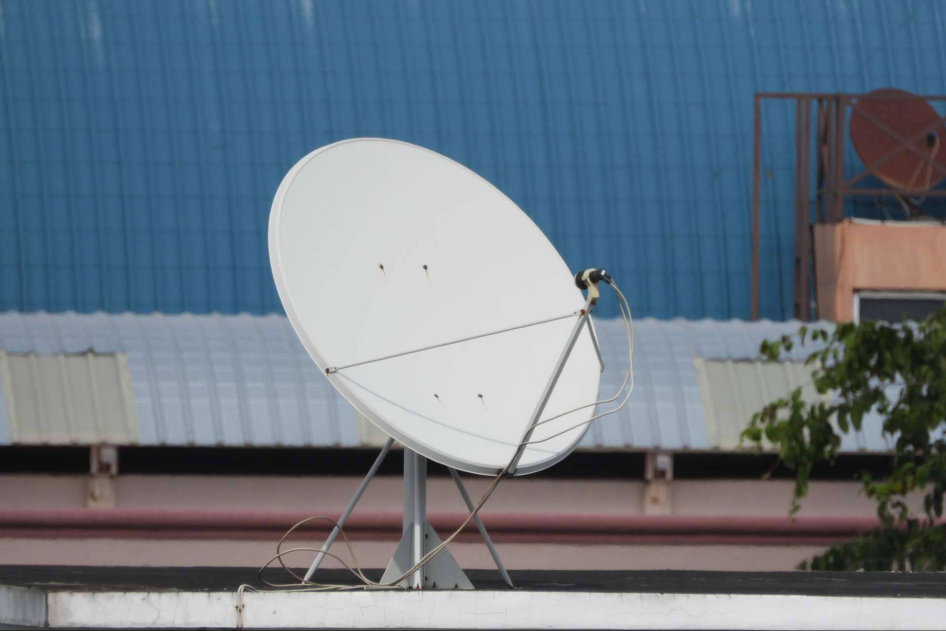 Instalación de antenas parabólica de la mano de Antenistas Valencia