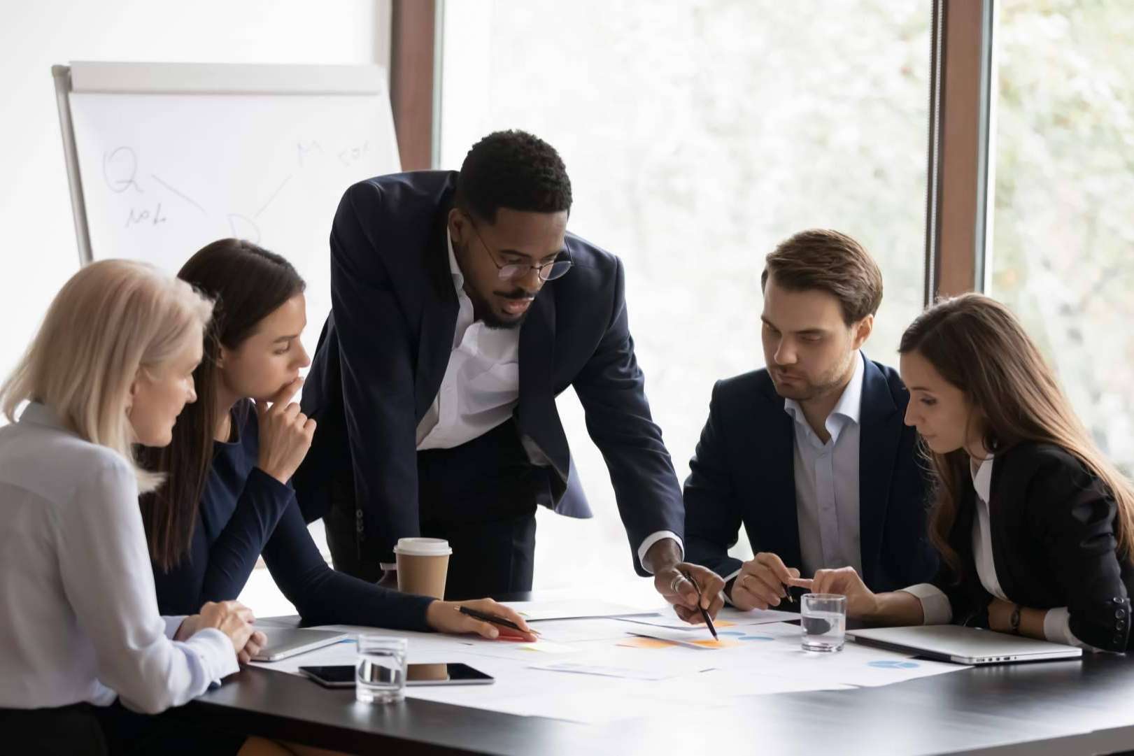 Los beneficios de una cultura organizacional reforzada en una empresa, por Manager in Motion