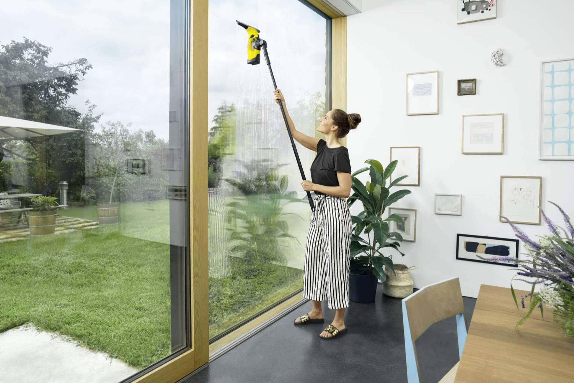 Conseguir una limpieza impecable de ventanas y superficies lisas