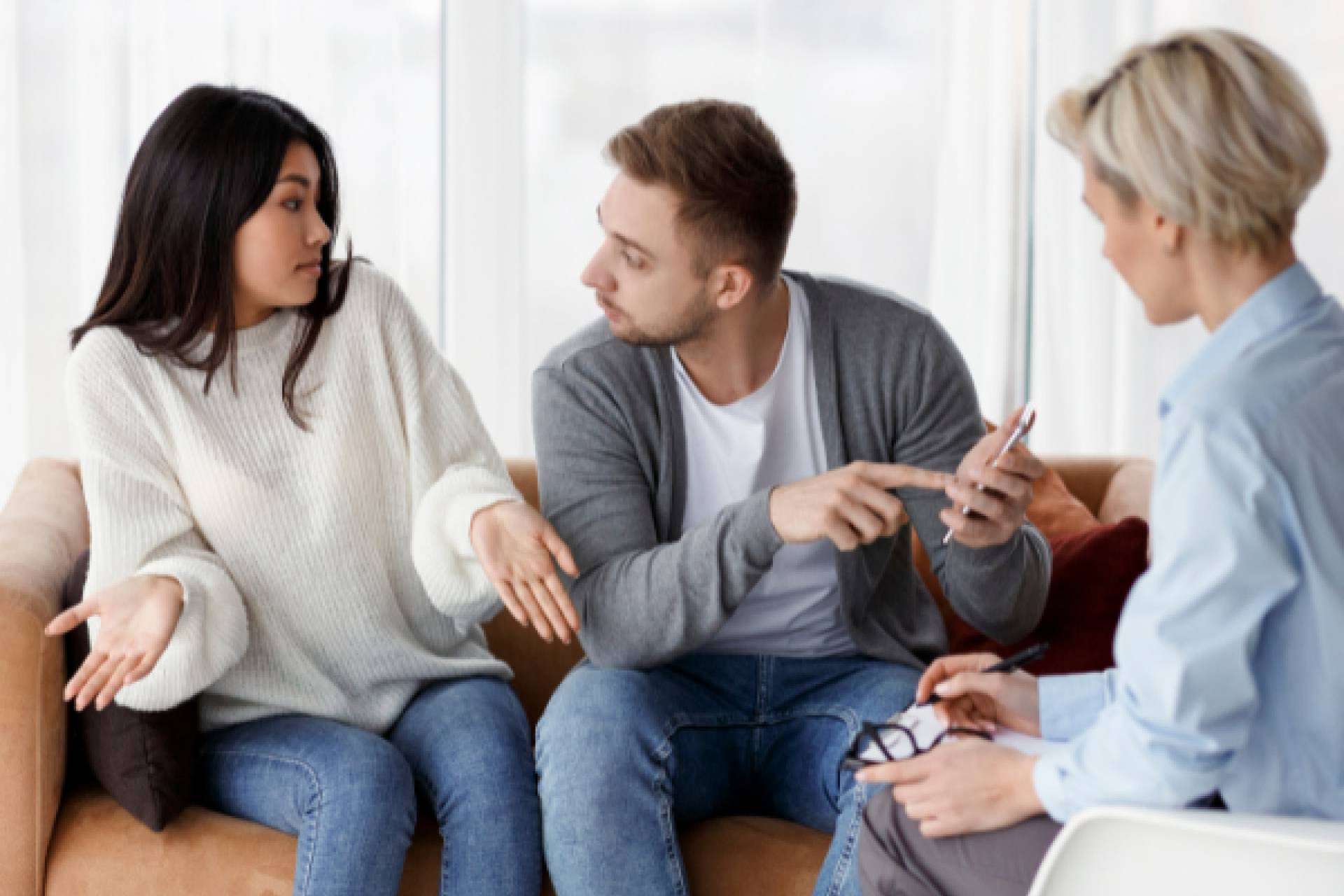 Ventajas de la terapia de pareja, por los expertos de Alzenit