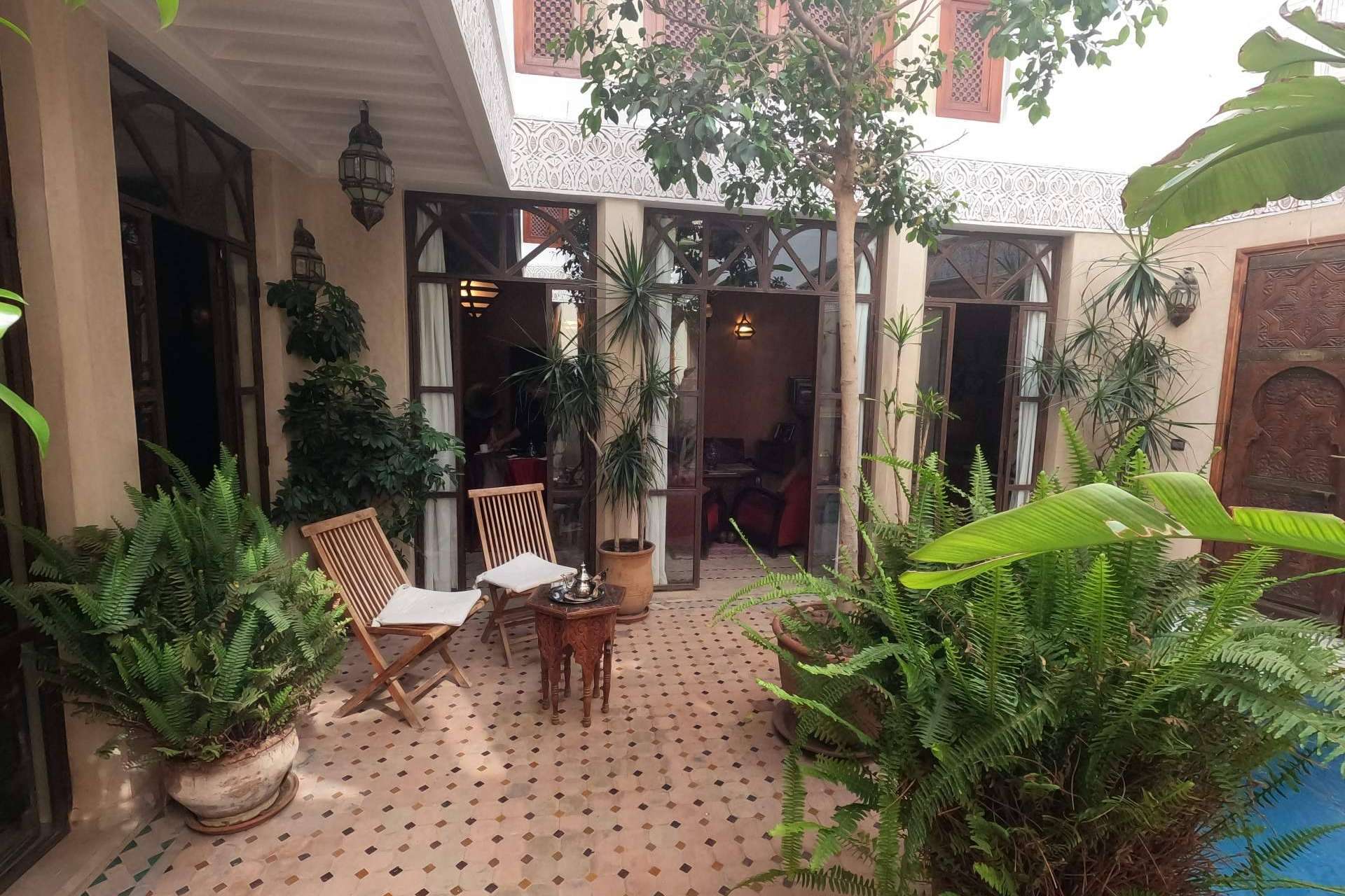 Una experiencia inolvidable llena de arte, historia y glamour con Riad Belle Epoque