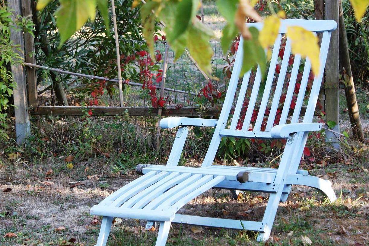 Disfrutar del descanso bajo el sol con las tumbonas y hamacas de exterior de Buychester