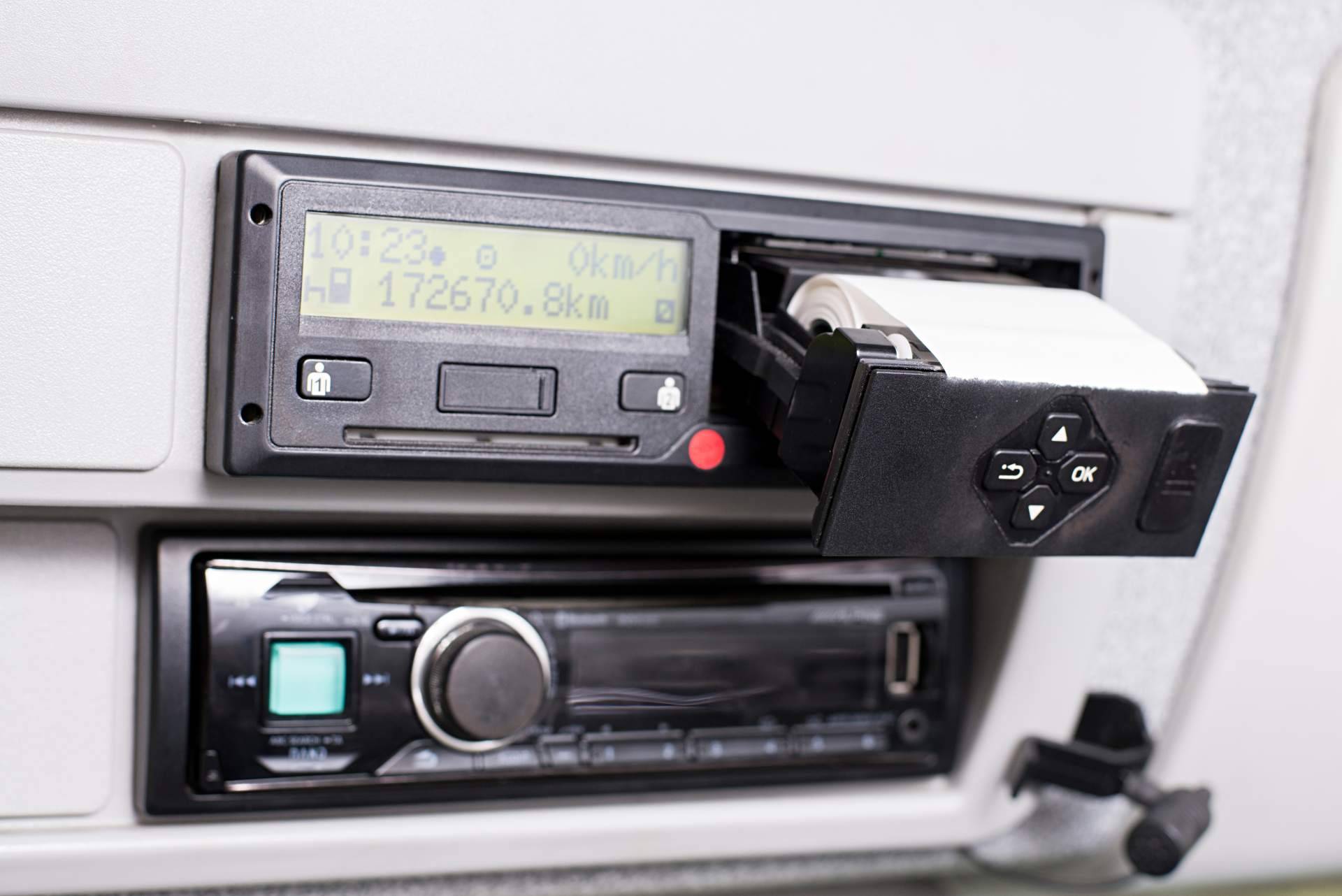 Wemob ofrece un tacógrafo digital con su descarga regular automatizada