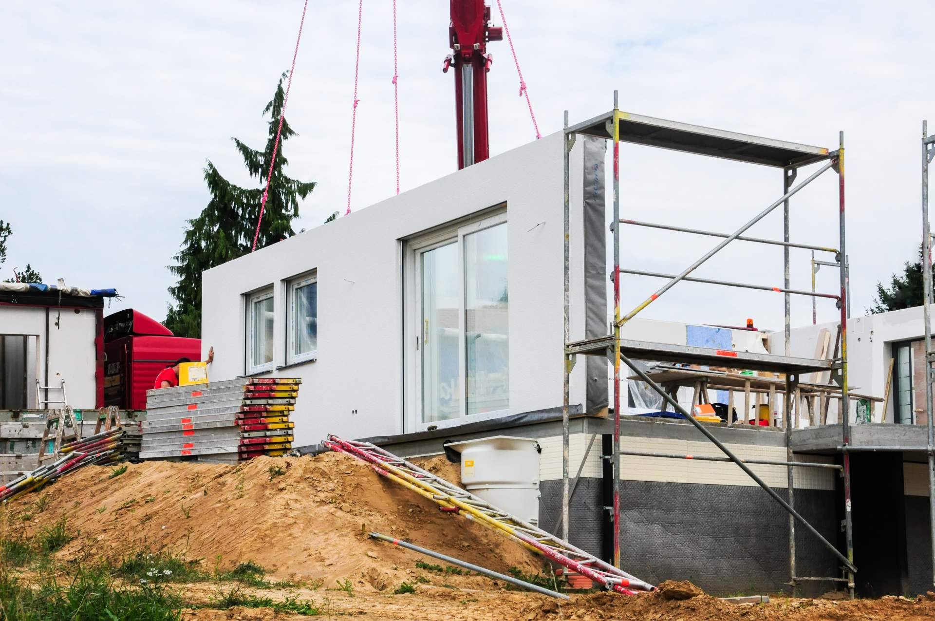 ¿Cuáles son los beneficios de las casas prefabricadas Barcelona?, por Barcelona Construcción