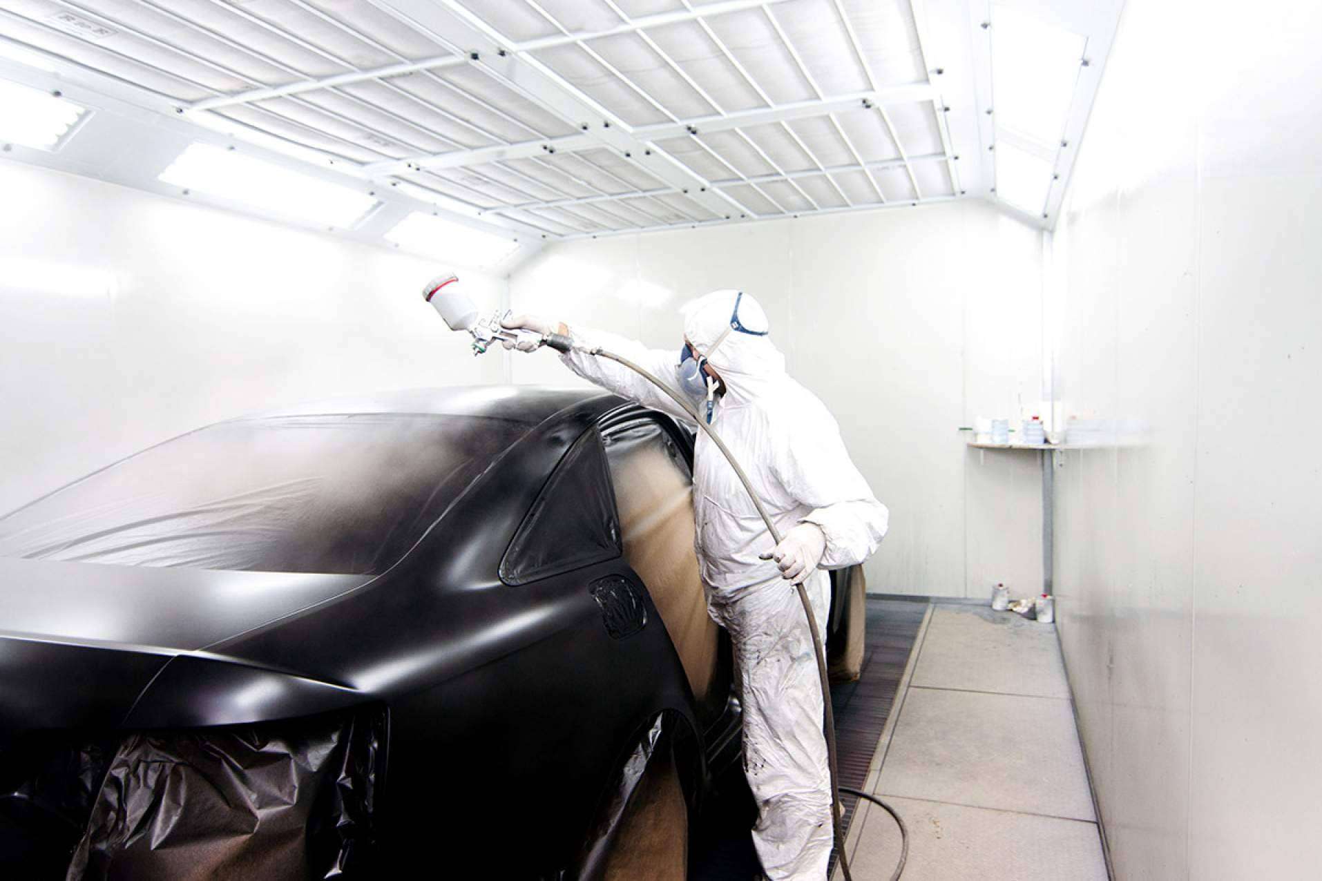 Tupinturaonline.com cuenta con todo lo necesario para pintar coches