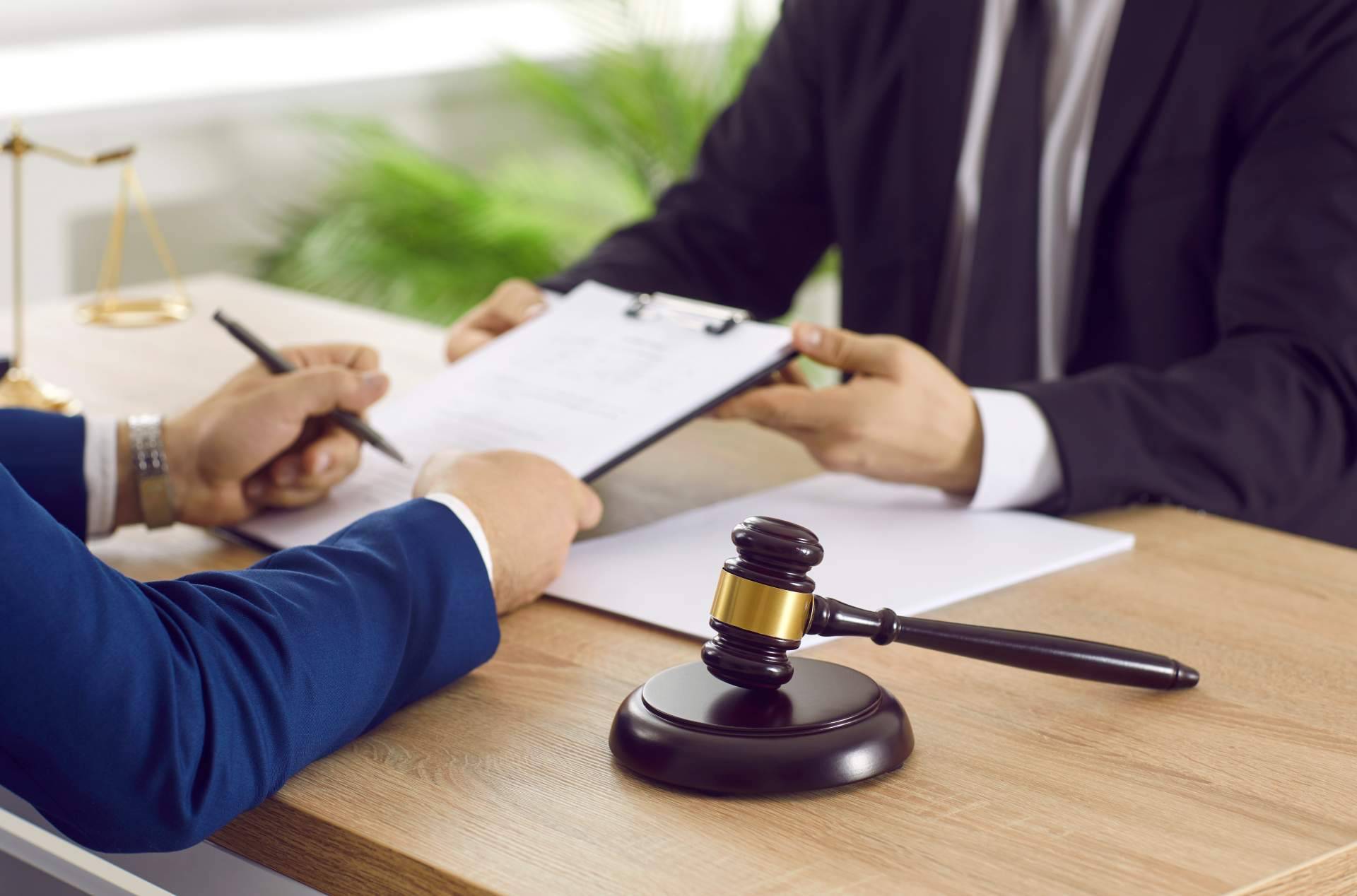 ¿Por qué es importante contar con una prueba pericial en un juicio?
