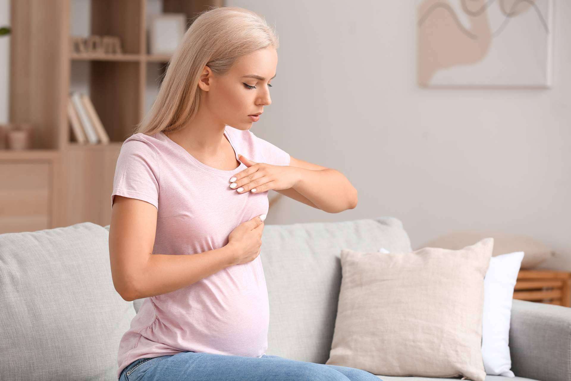 ¿Qué es la elevación de mamas o mastopexia?, por A2Clinic
