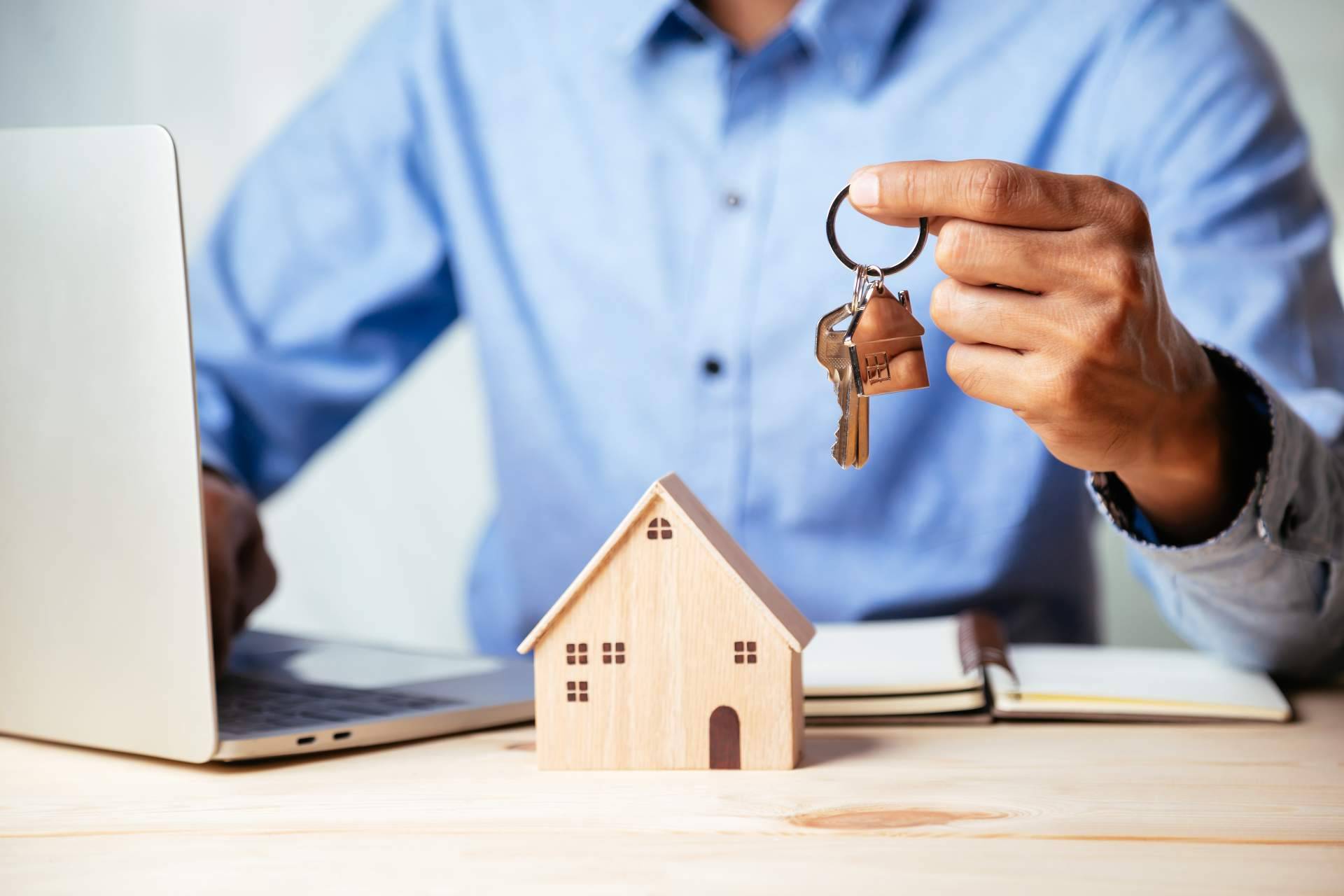 D&A Inmobiliaria explica cómo vender piso heredado Málaga