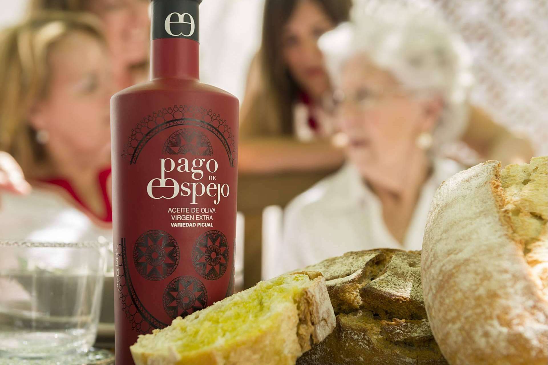 Recetas con aceite de oliva virgen extra perfectas para el verano, por Pago de Espejo