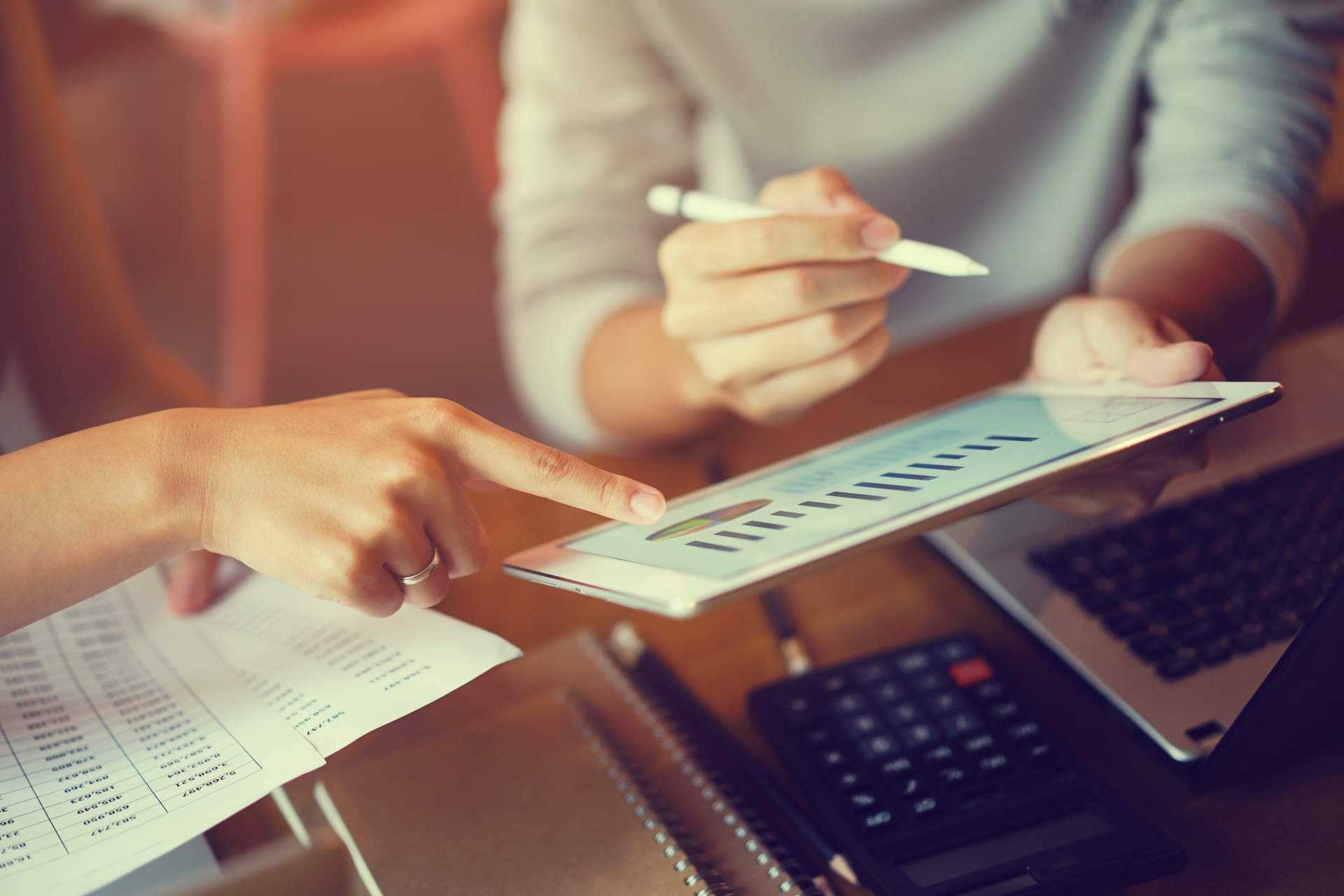BCM Marketing recalca que marketing industrial es fundamental para las empresas de este sector