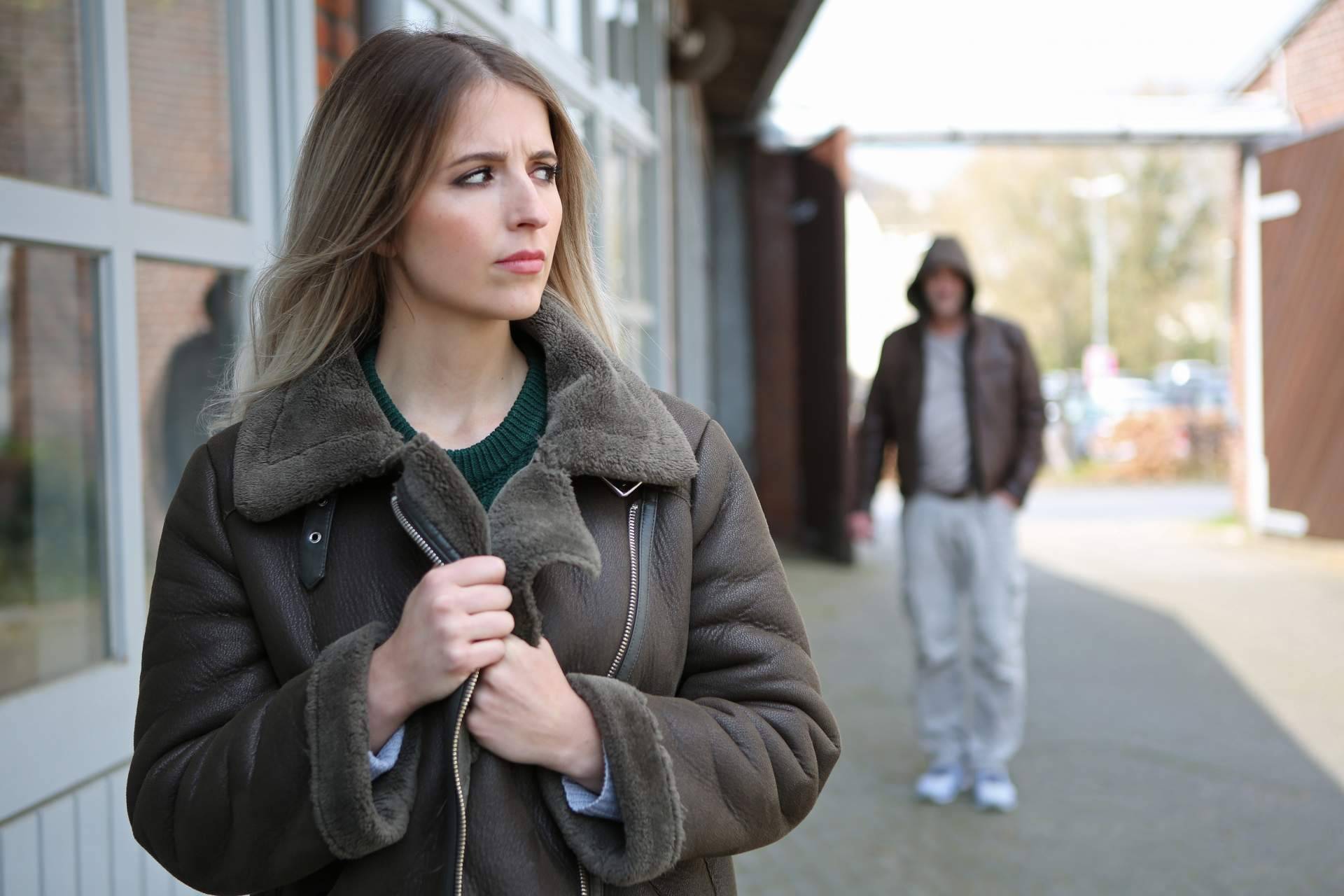 ¿Qué son exactamente los delitos de stalking?