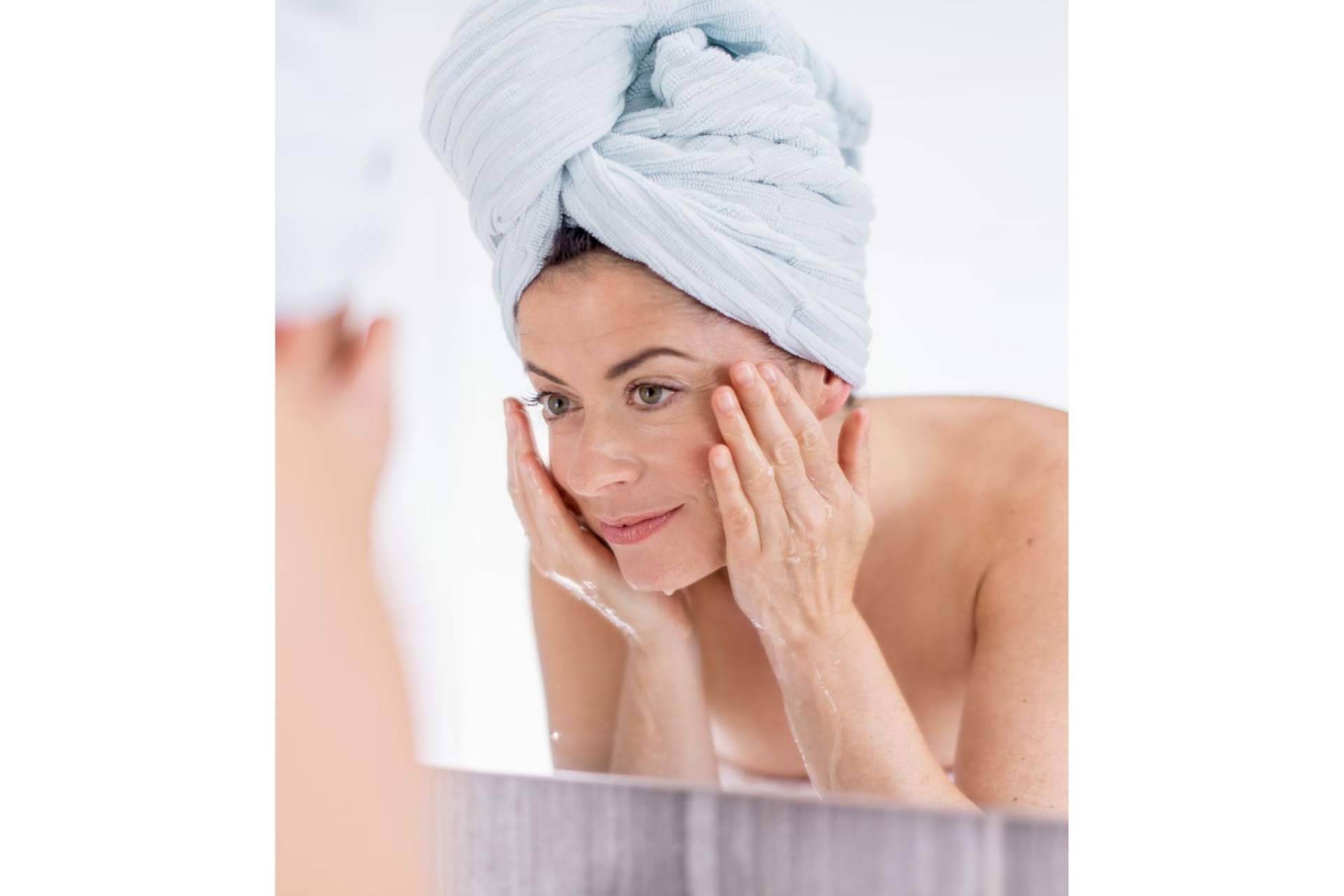 Limpieza de la piel garantizada y confort en pieles maduras con el dúo DERMAL CLEAN de BIOTICALCARE
