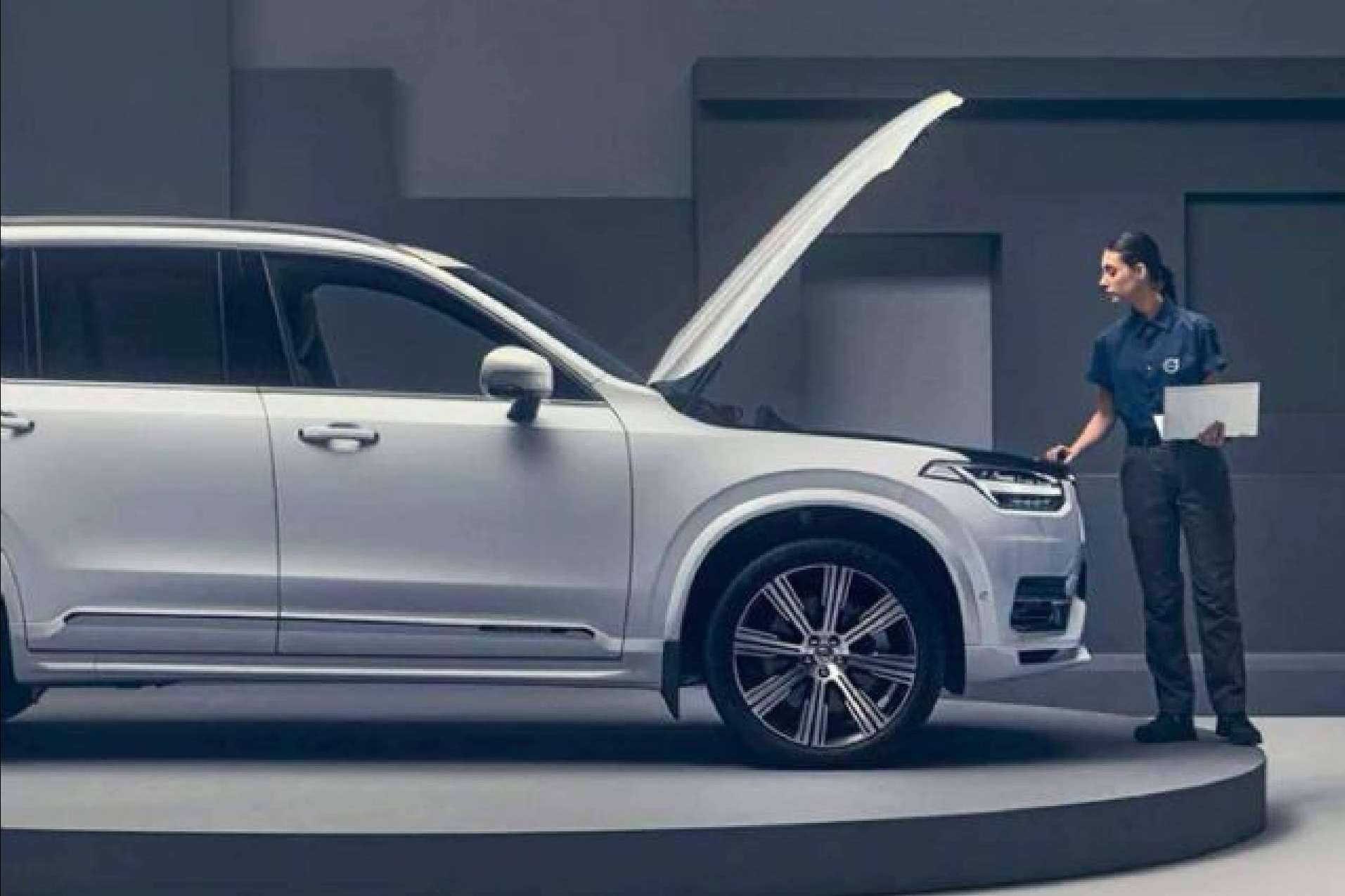 Volvo Car Llemosa de Lleida recalca la importancia de llevar un vehículo a un taller oficial de la misma marca