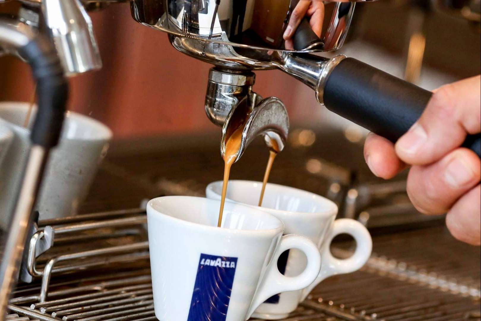 Las empresas hosteleras encuentran en Espressa Coffee & Water diferentes soluciones de café de calidad