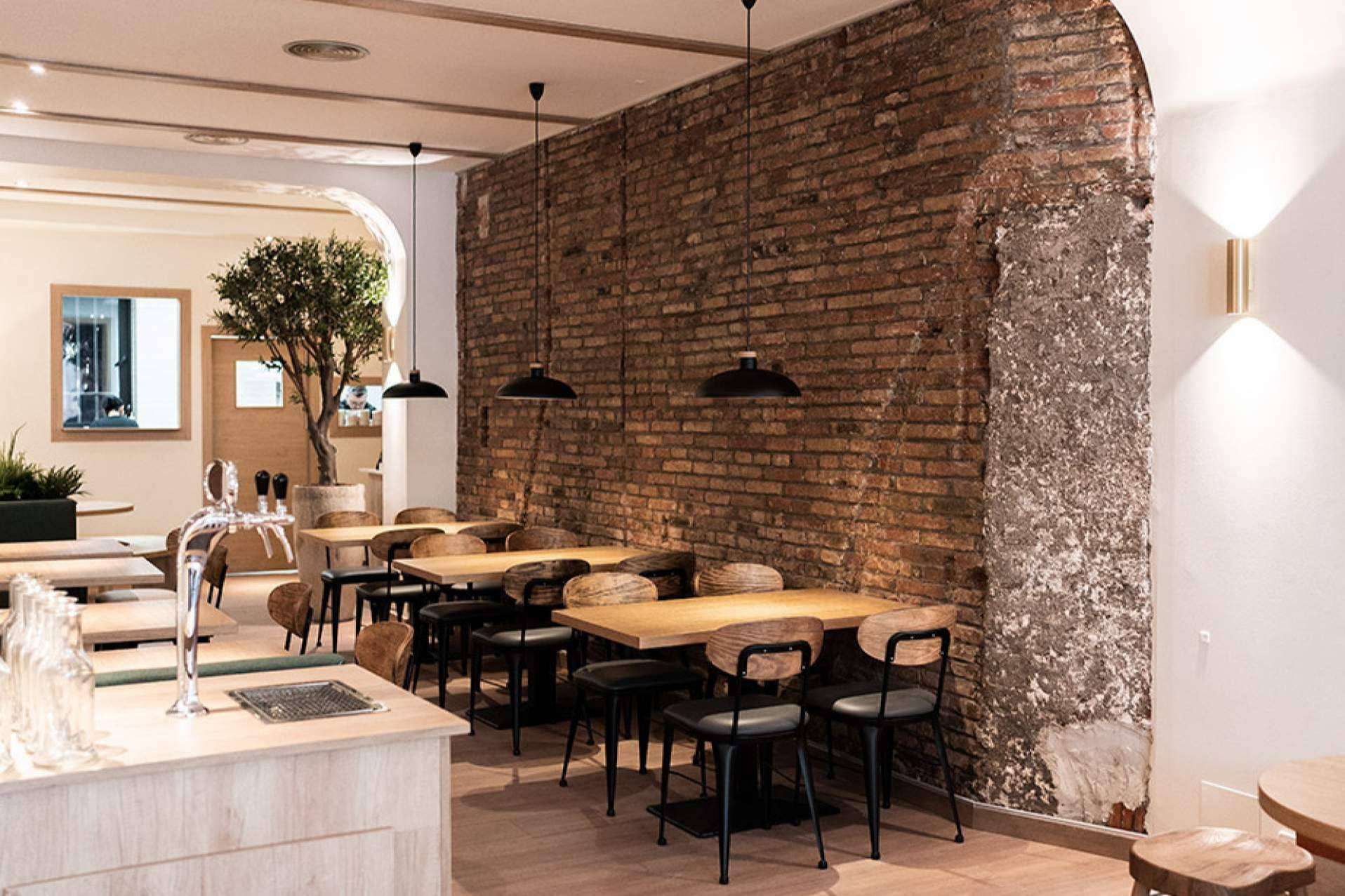 Agua Local ofrece agua sostenible a restaurantes para ayudar al cuidado del medioambiente