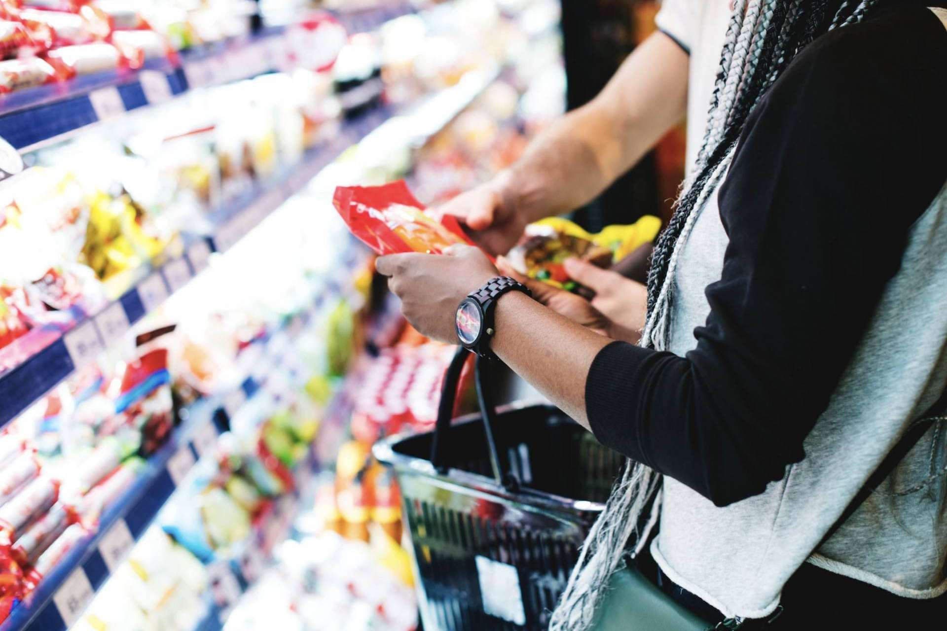 Los españoles pasan 7 minutos más en el supermercado después de la pandemia