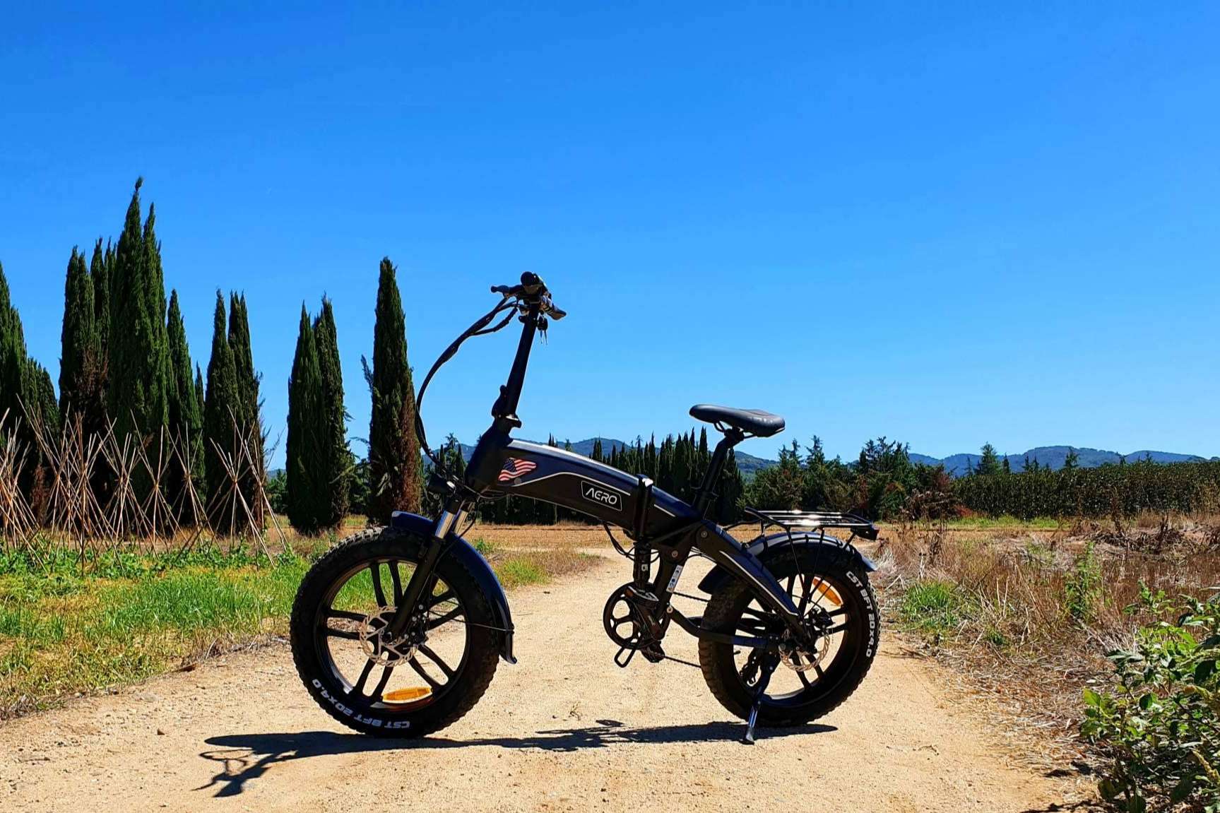 Tucano Bikes presenta su nuevo modelo de bicicletas eléctricas plegables con doble amortiguación