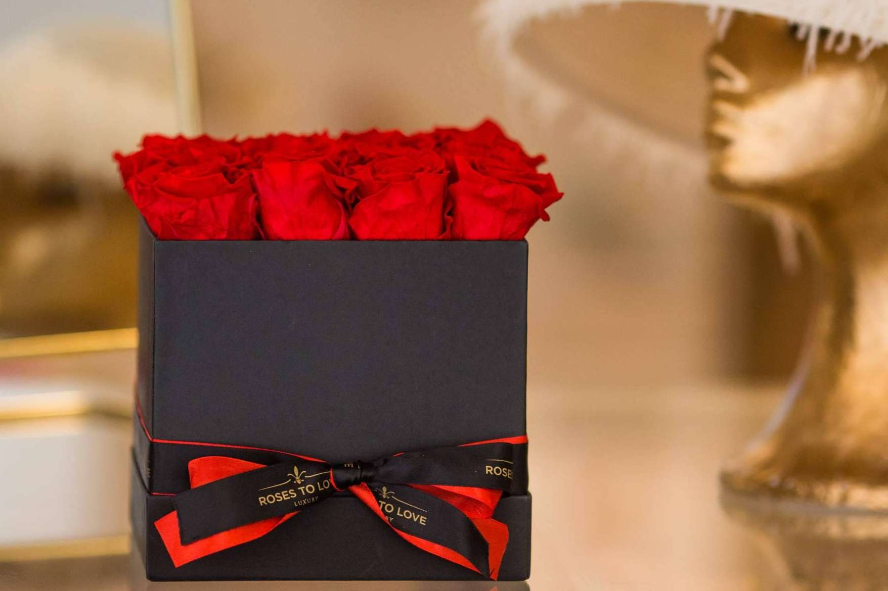 Regalar rosas preservadas con Roses To Love