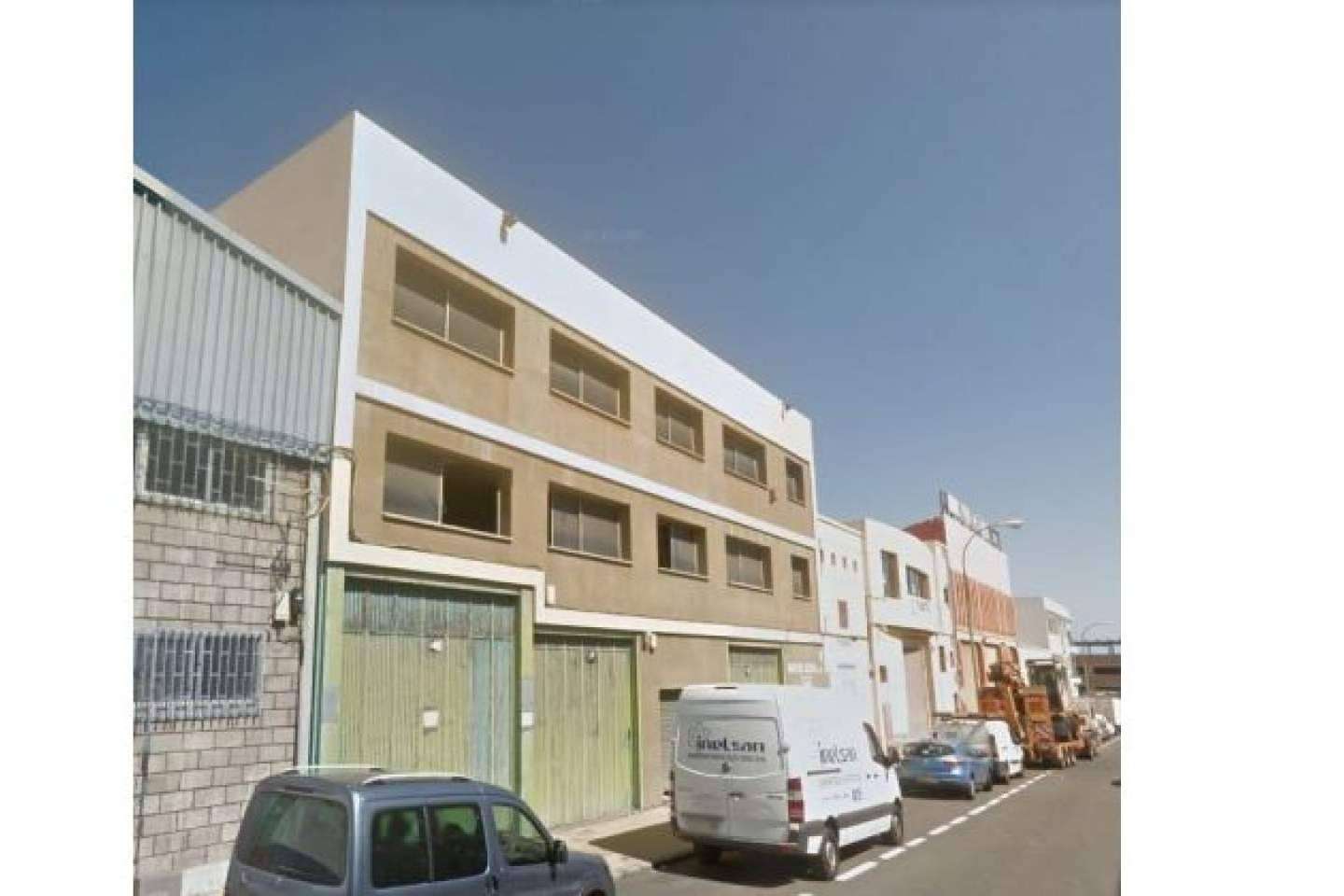 Eactivos.com publica la venta de una nave industrial valorada en más de un millón y medio de euros en Las Palmas de Gran Canaria