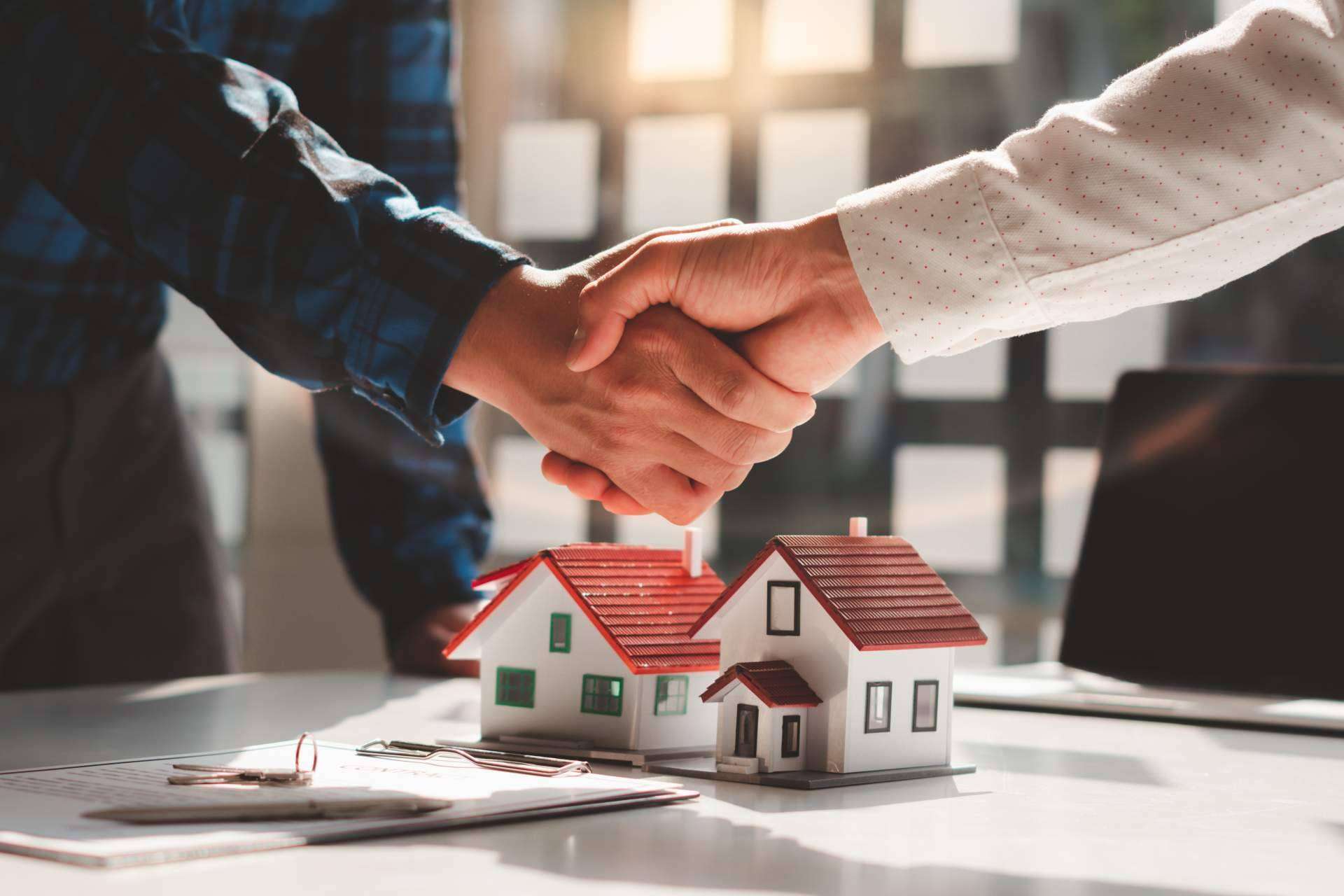 La importancia de contratar a un asesor experto en el sector inmobiliario para vender un inmueble