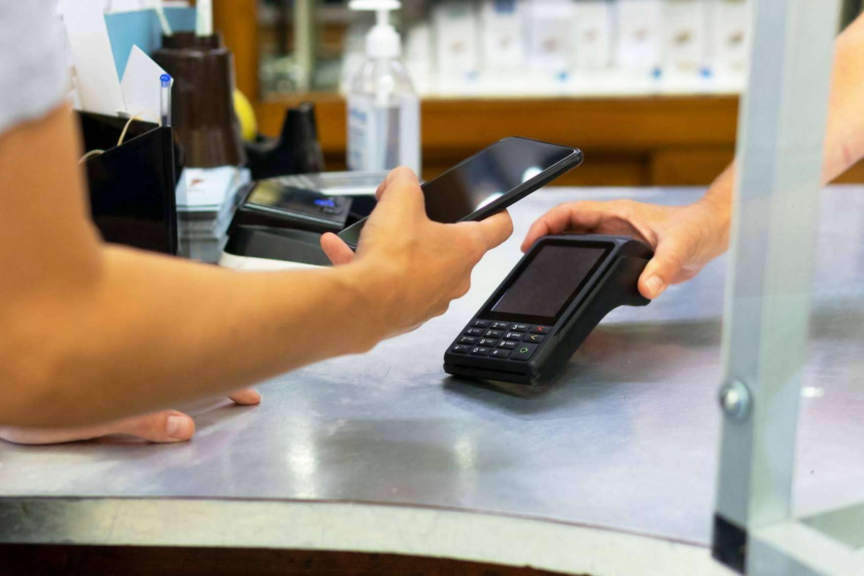Reducir errores y aumentar los beneficios de la mano del software para hostelería de Hosteltáctil