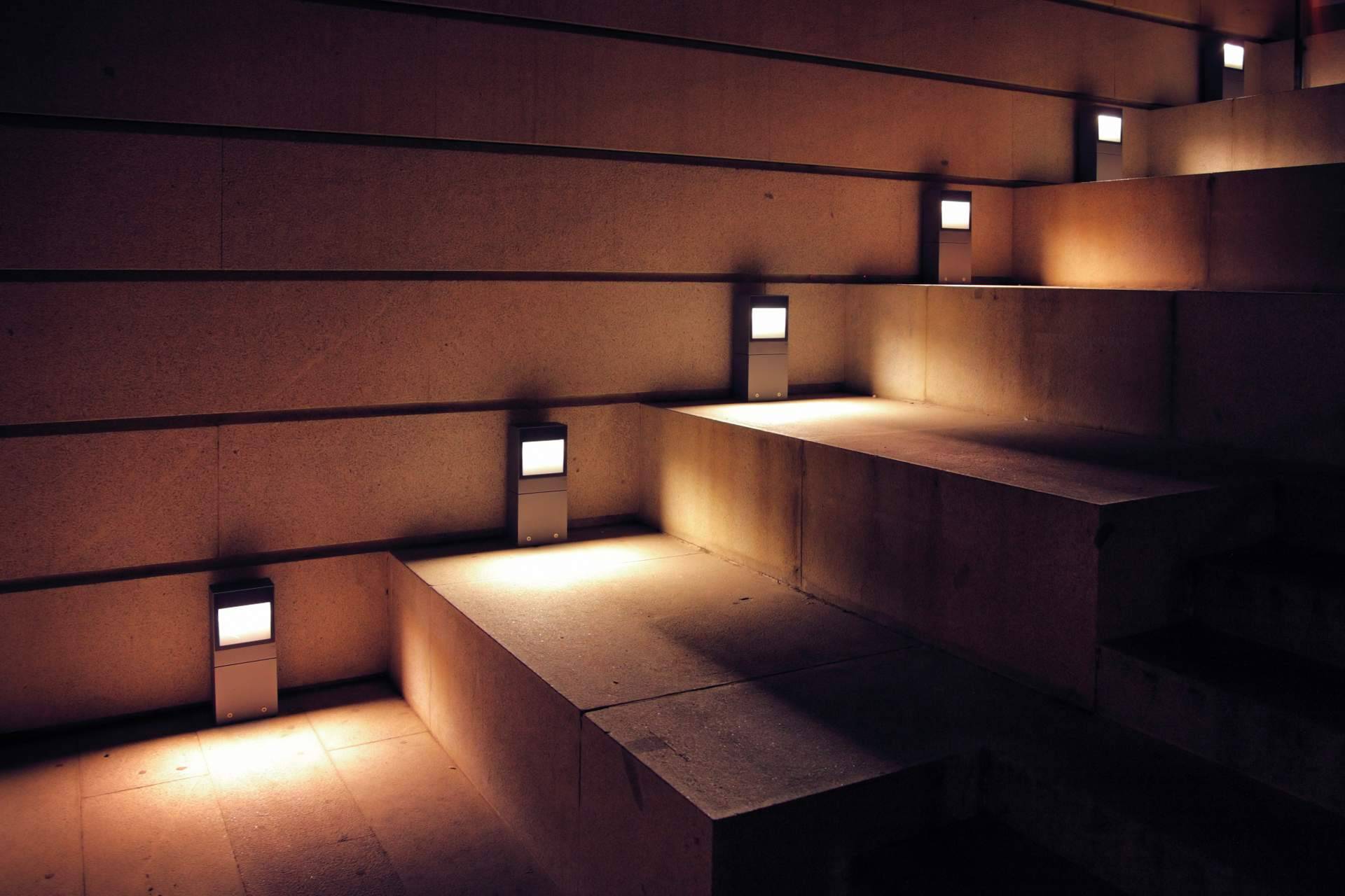 Proyectos de iluminación profesional para una vivienda, con Tech Luz