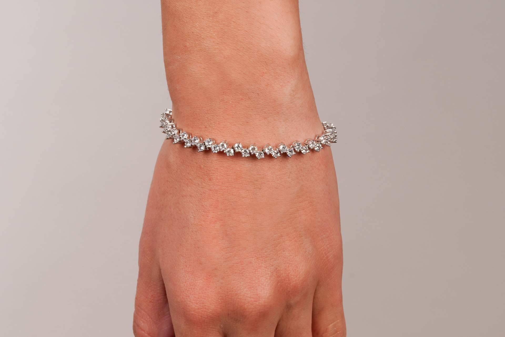 Encontrar pulseras de plata en El Rubí Joyeros