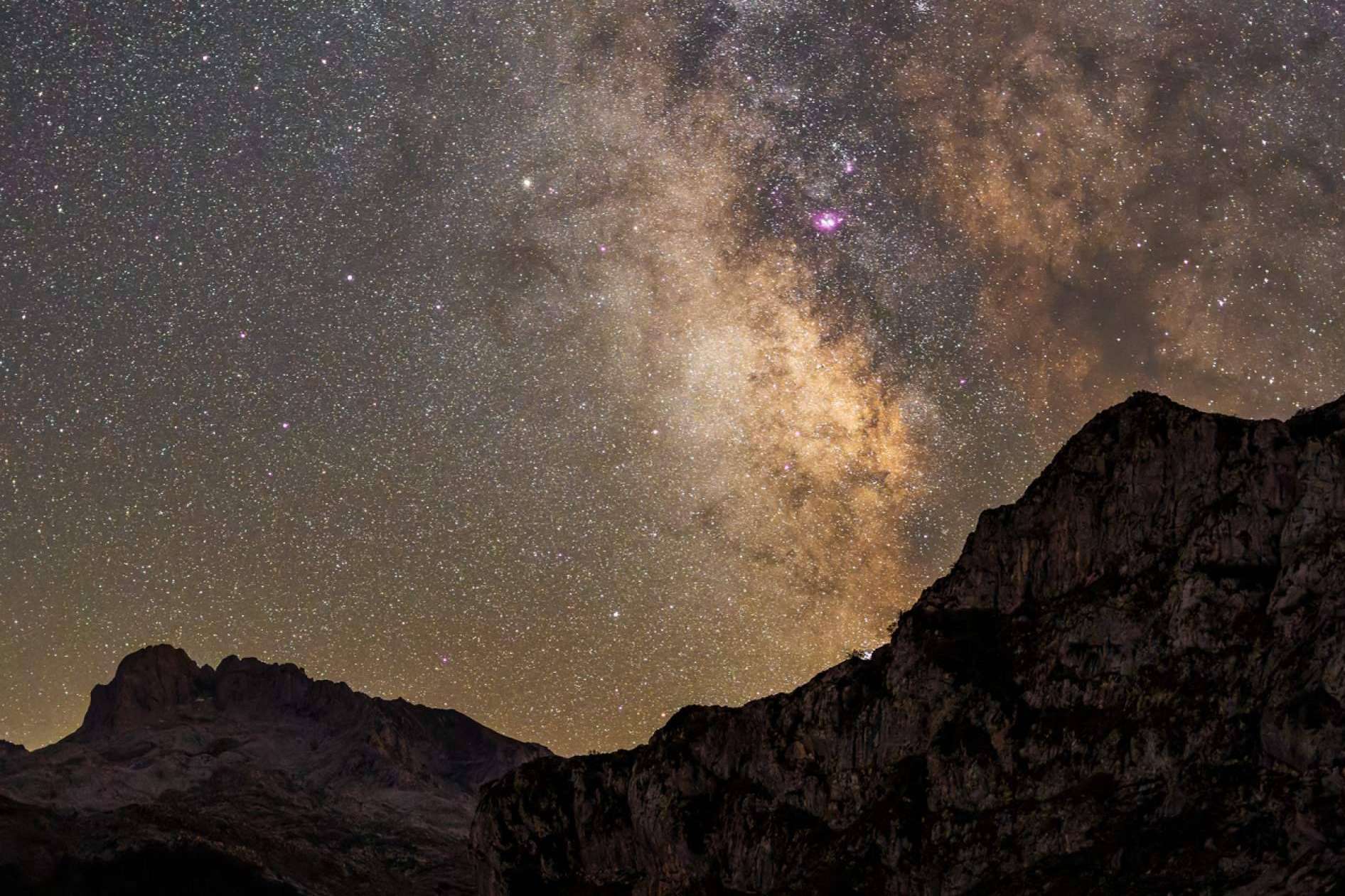 El fotógrafo Carlos Castro sobre cómo sacar las mejores astrofotografías