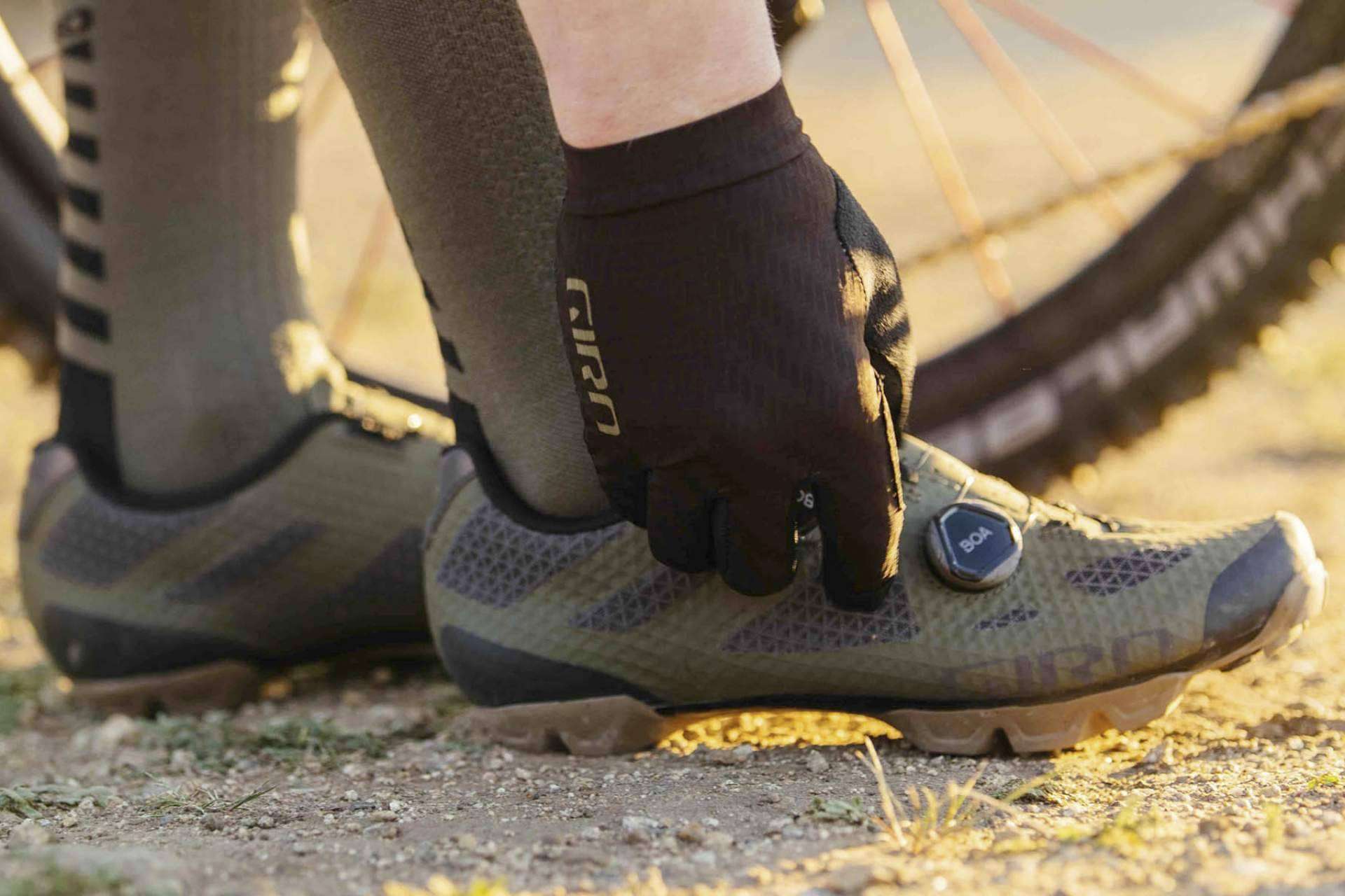 ¿Cuáles son los 5 consejos para elegir unas zapatillas de ciclismo?, por Sanferbike