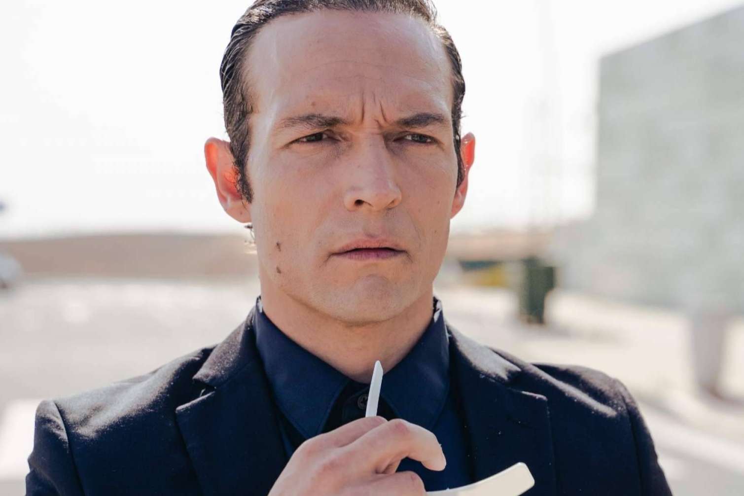 'No os podéis perder el libro', las declaraciones del actor Bernardo Acuyo acerca de la obra 'Padre del seminario al narcotráfico' de José Antonio Kapelo