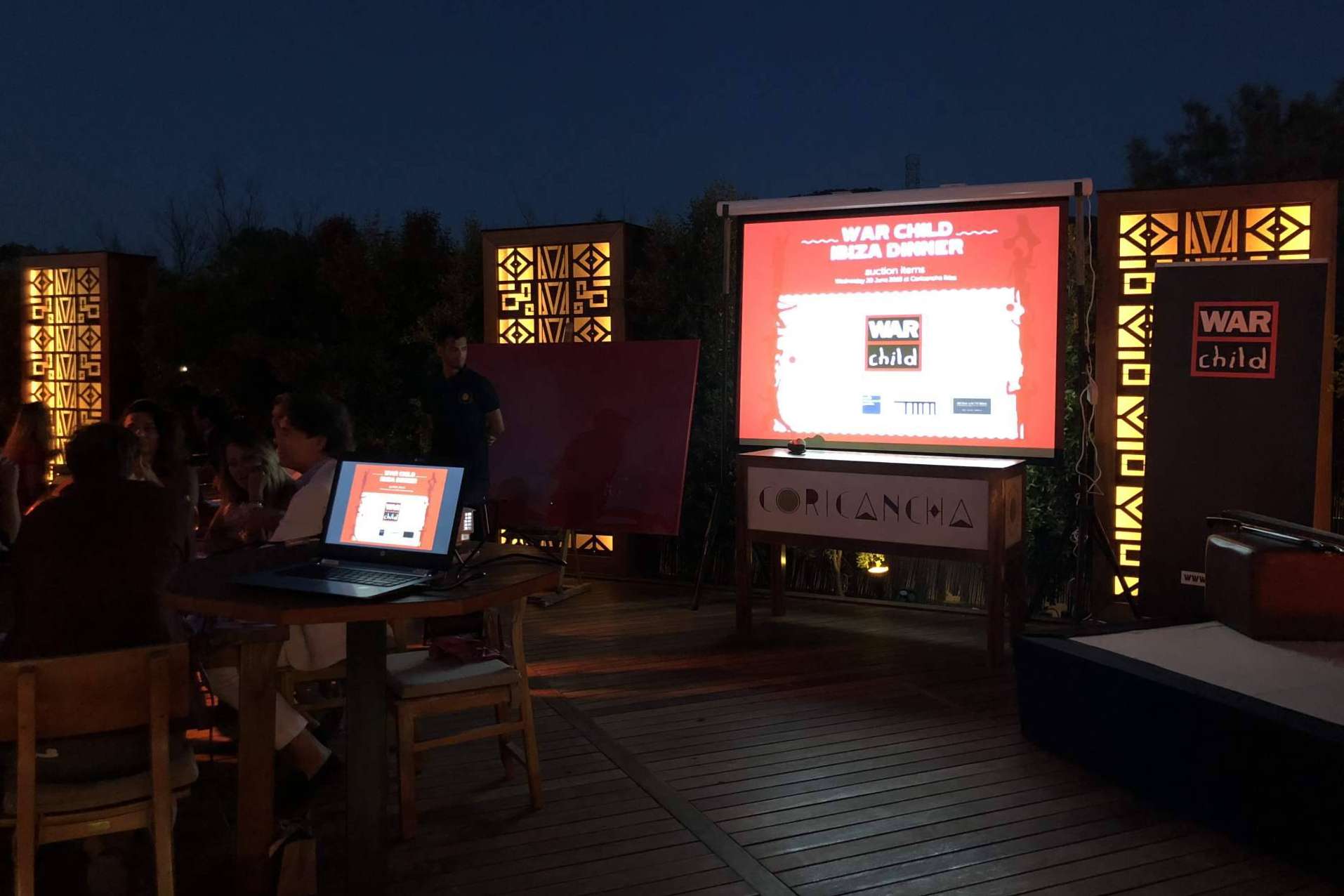 Alquilar Sonido dispone de equipos de sonido y vídeo proyección para eventos