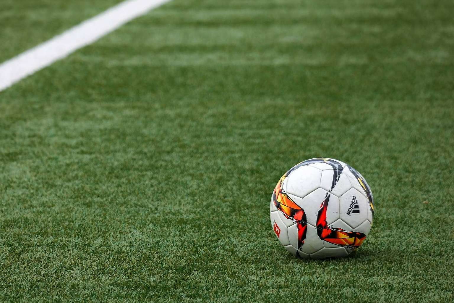Sumigran dispone de césped artificial para deportes