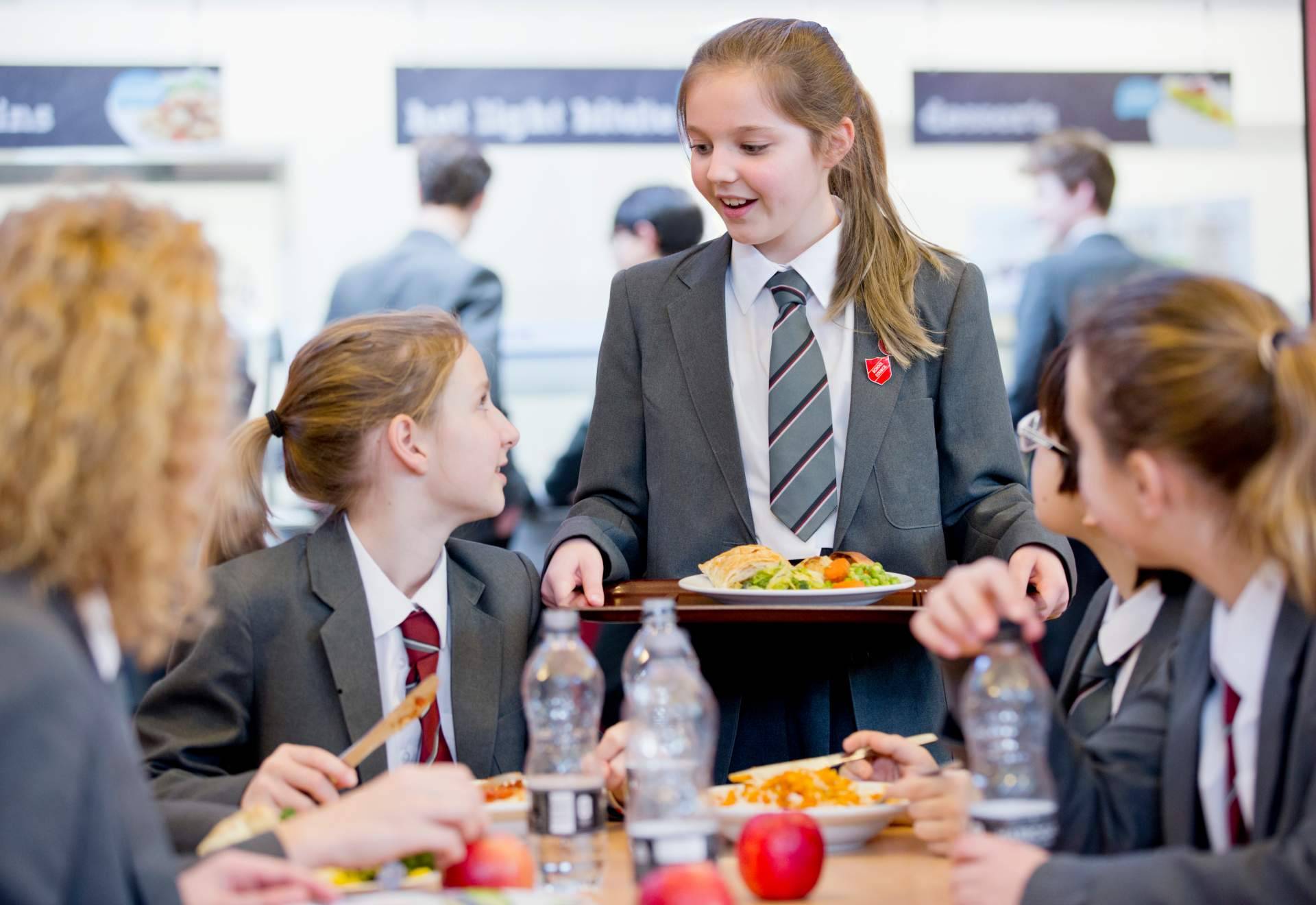 La ayuda de No Problem Cooking para gestionar todo el proceso de elaboración alimentaria de un comedor escolar