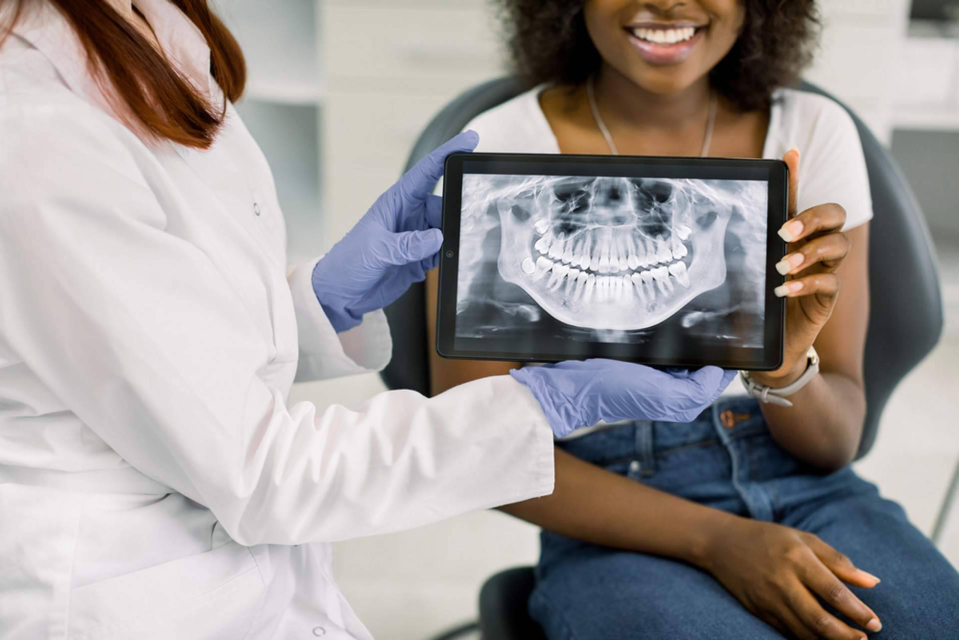 Fisioterapia en la cirugía maxilofacial de la mano de FISIOATM