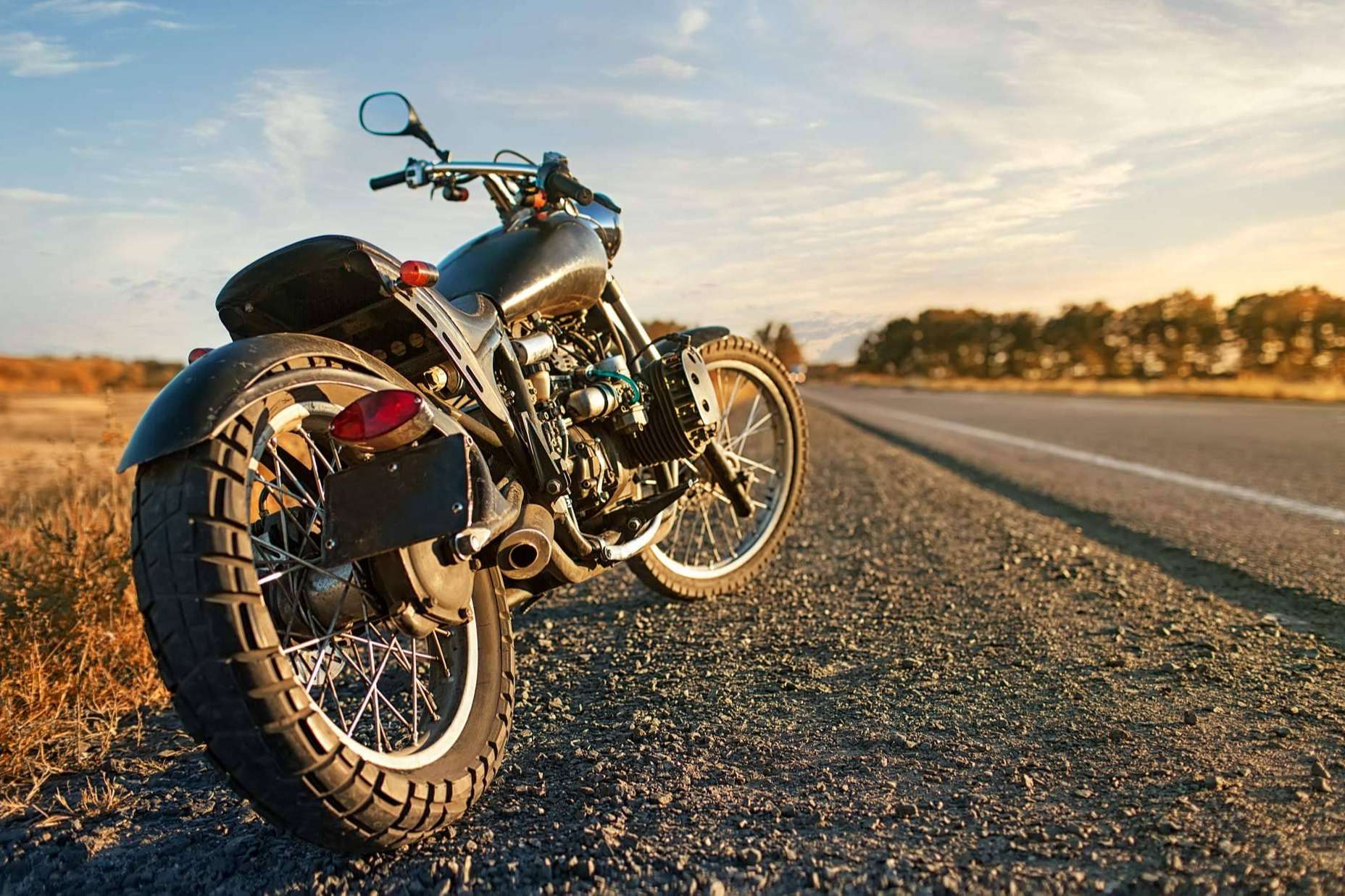 Motos eléctricas con un impactante diseño clásico, a la venta en Emotobike