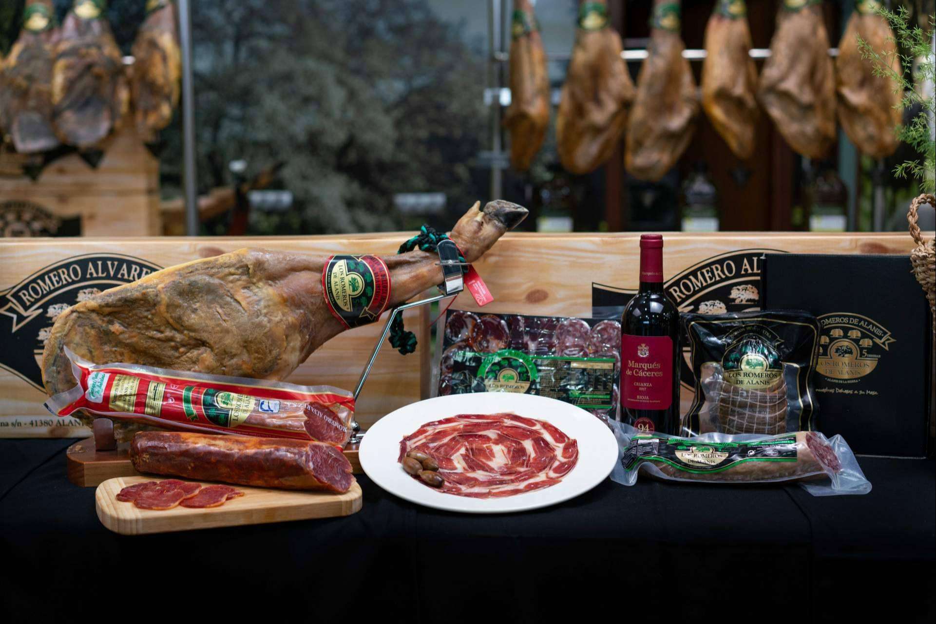 Las opciones de Los Romeros de Alanís en cestas y regalos de Navidad