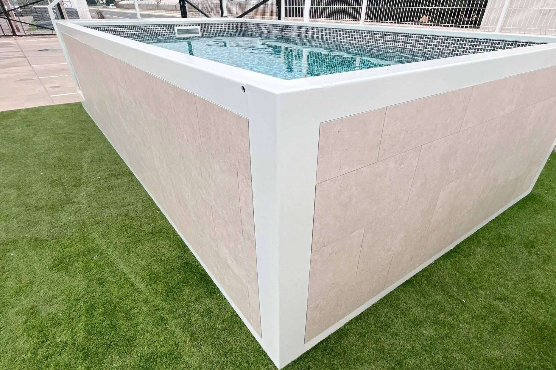 Esencial Pool presenta sus modelos con descuento para el Black Friday